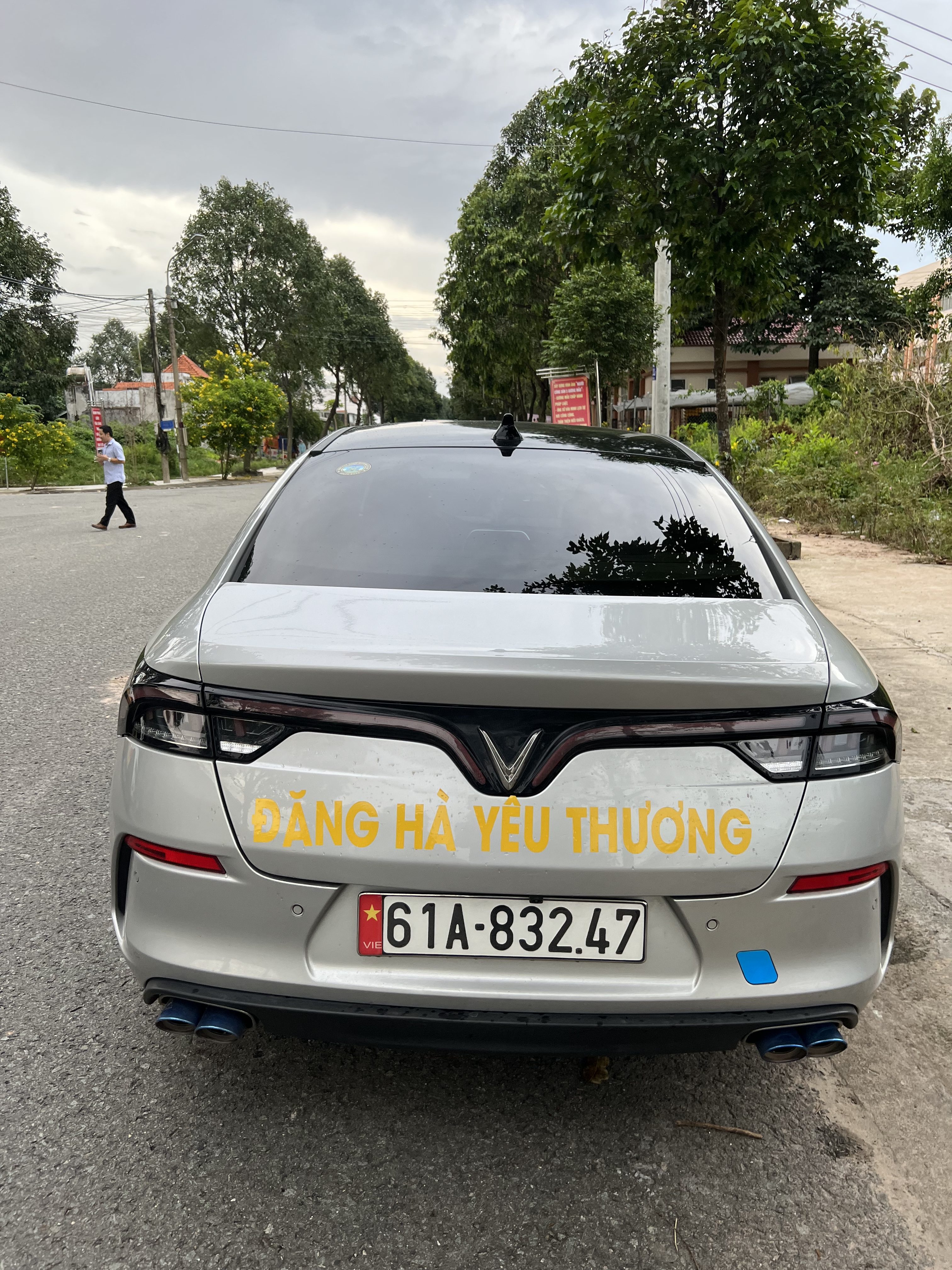 E0FF750A-A3C3-4BF7-82F2-2B4ABCBCA661