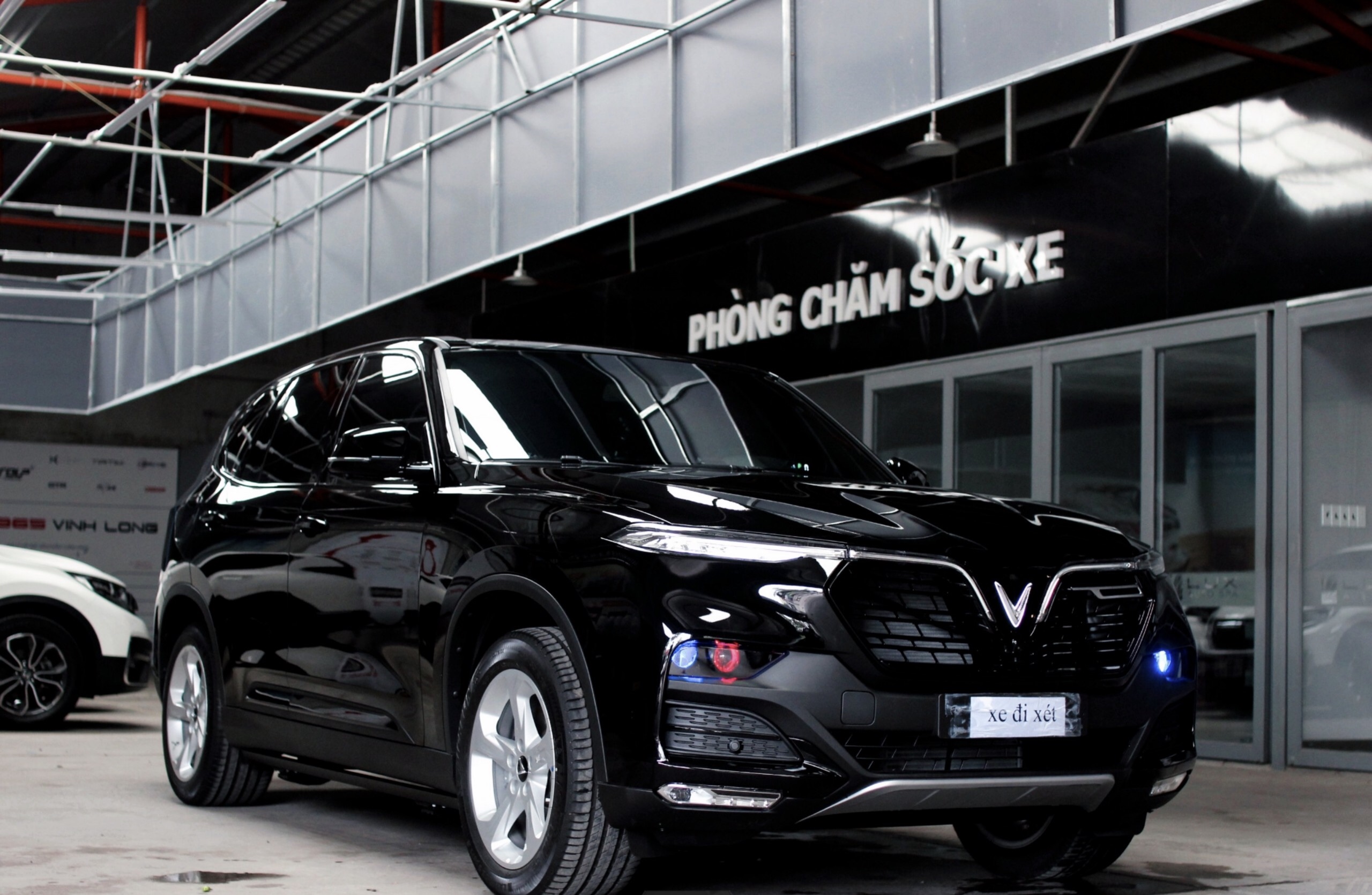 28A30938-0A33-4323-833B-2F27D4CD7F68