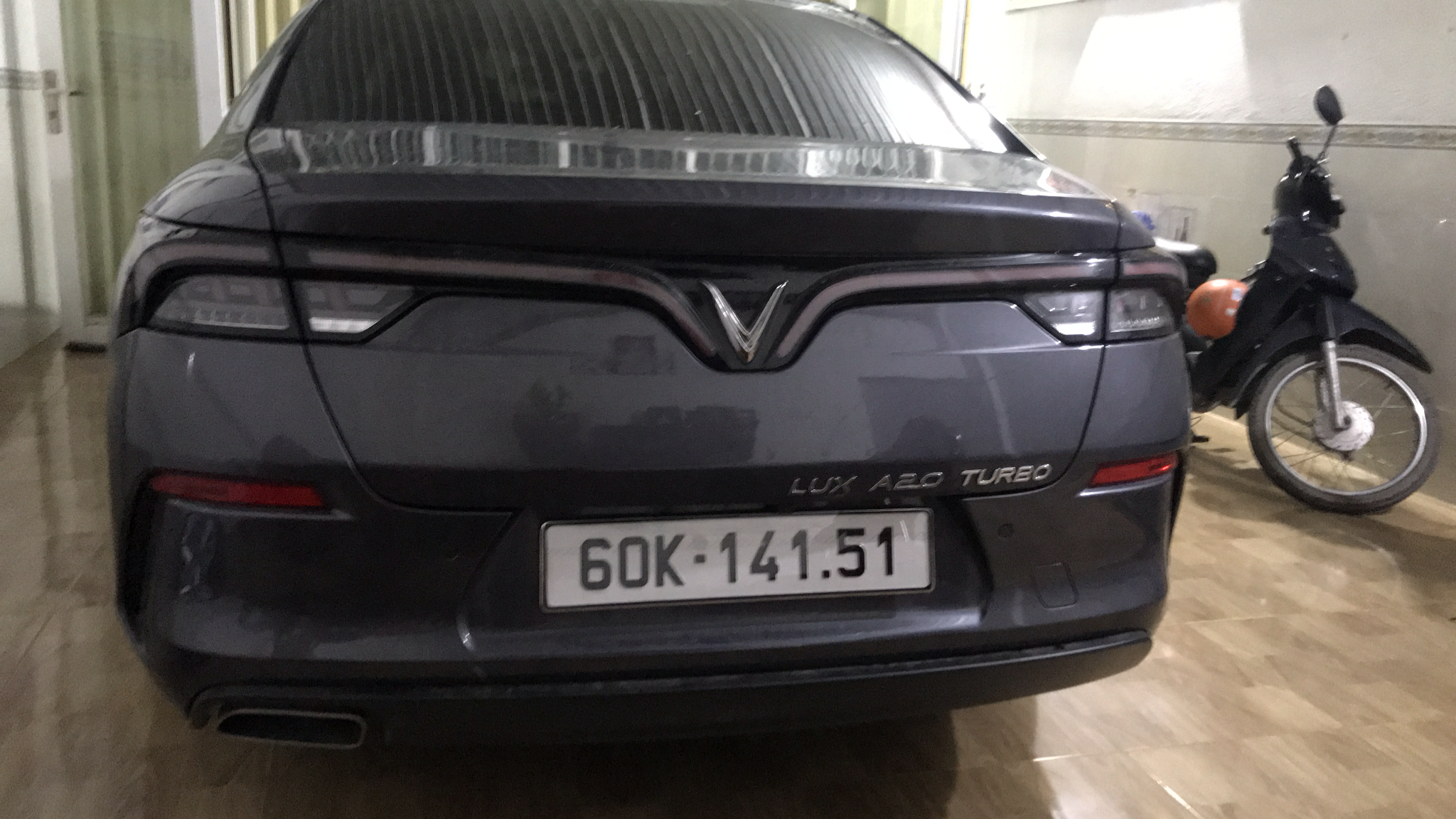 212C18CA-BFB1-43C3-A744-95876F9384E8