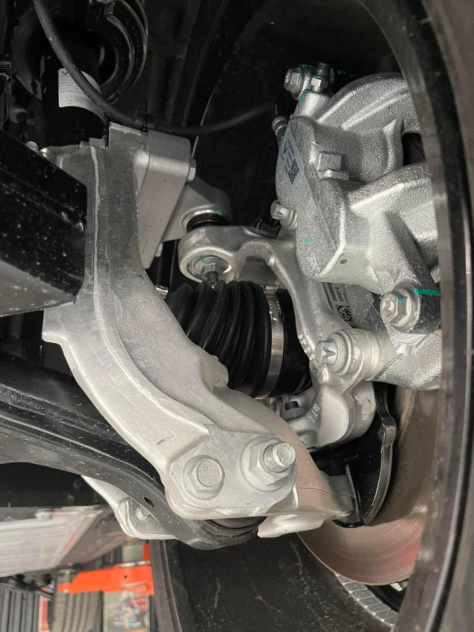 0F4A83AE-3562-4D0D-81C8-8264BDEBDCE7