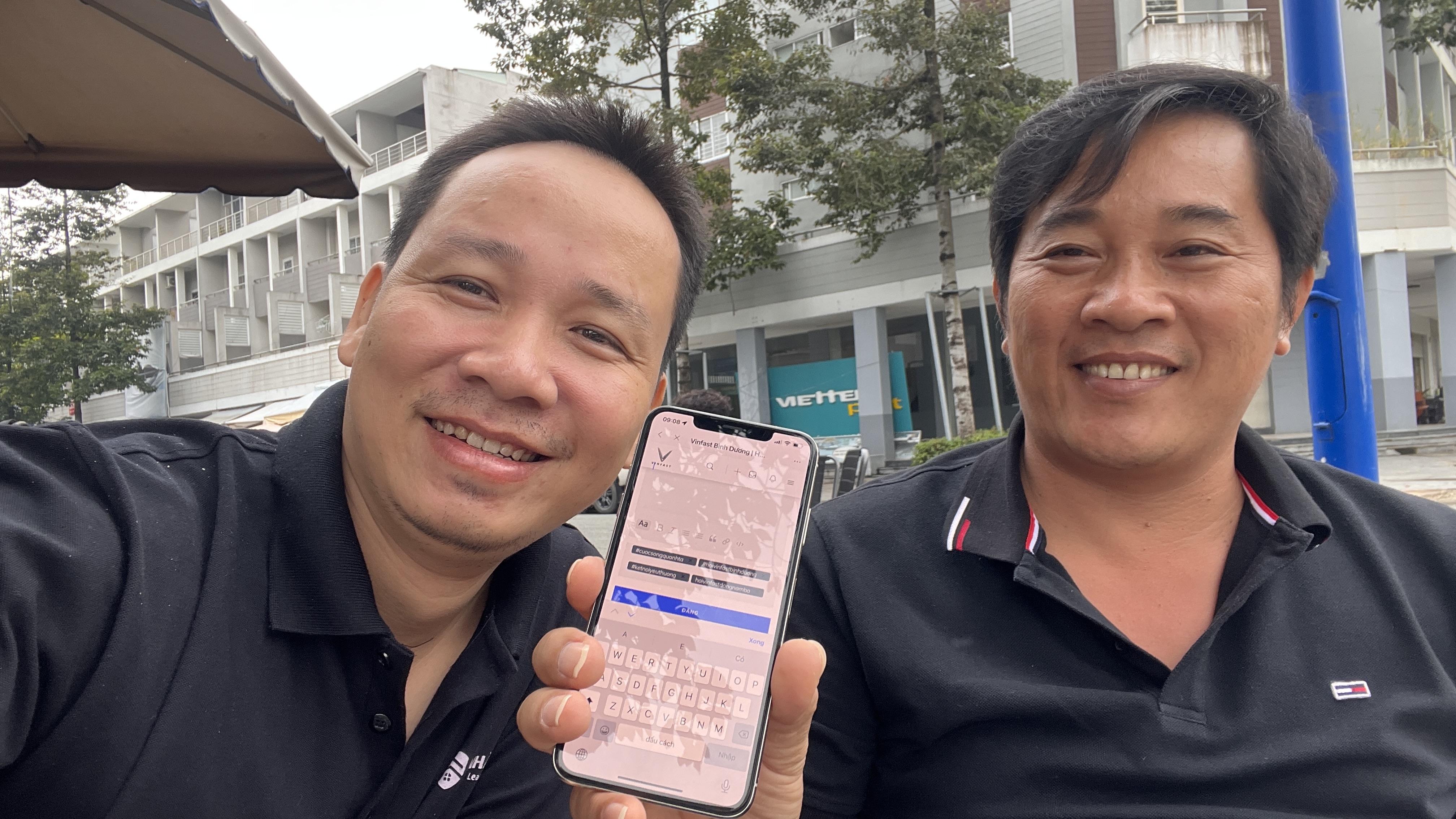 4DD506AC-6ED1-466B-A4D5-C1D9FDC00F22