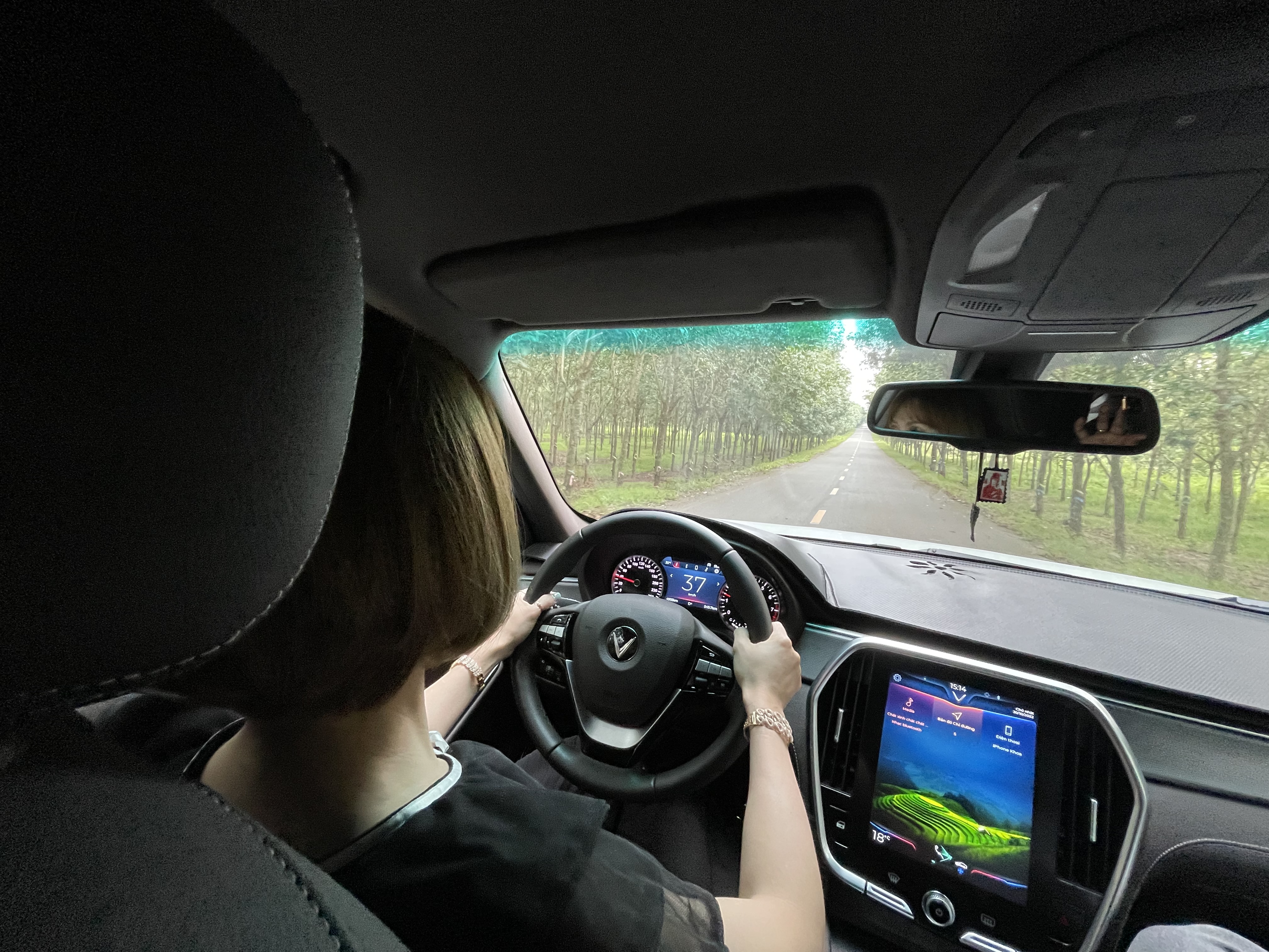 42B558FD-6247-4853-841F-1C7CA7236187