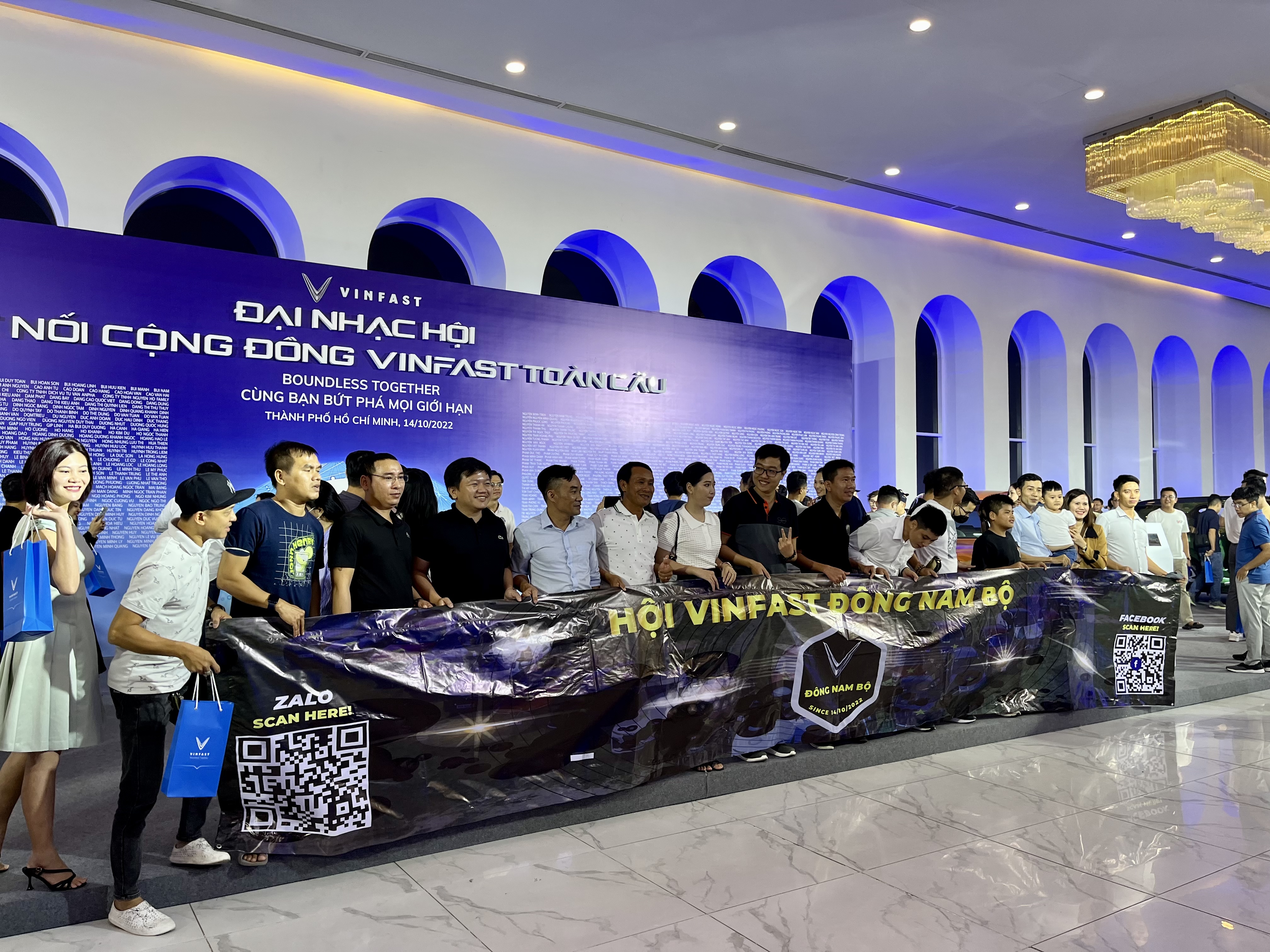 21A9046E-8F75-4FF9-8E96-F5EDD7403780