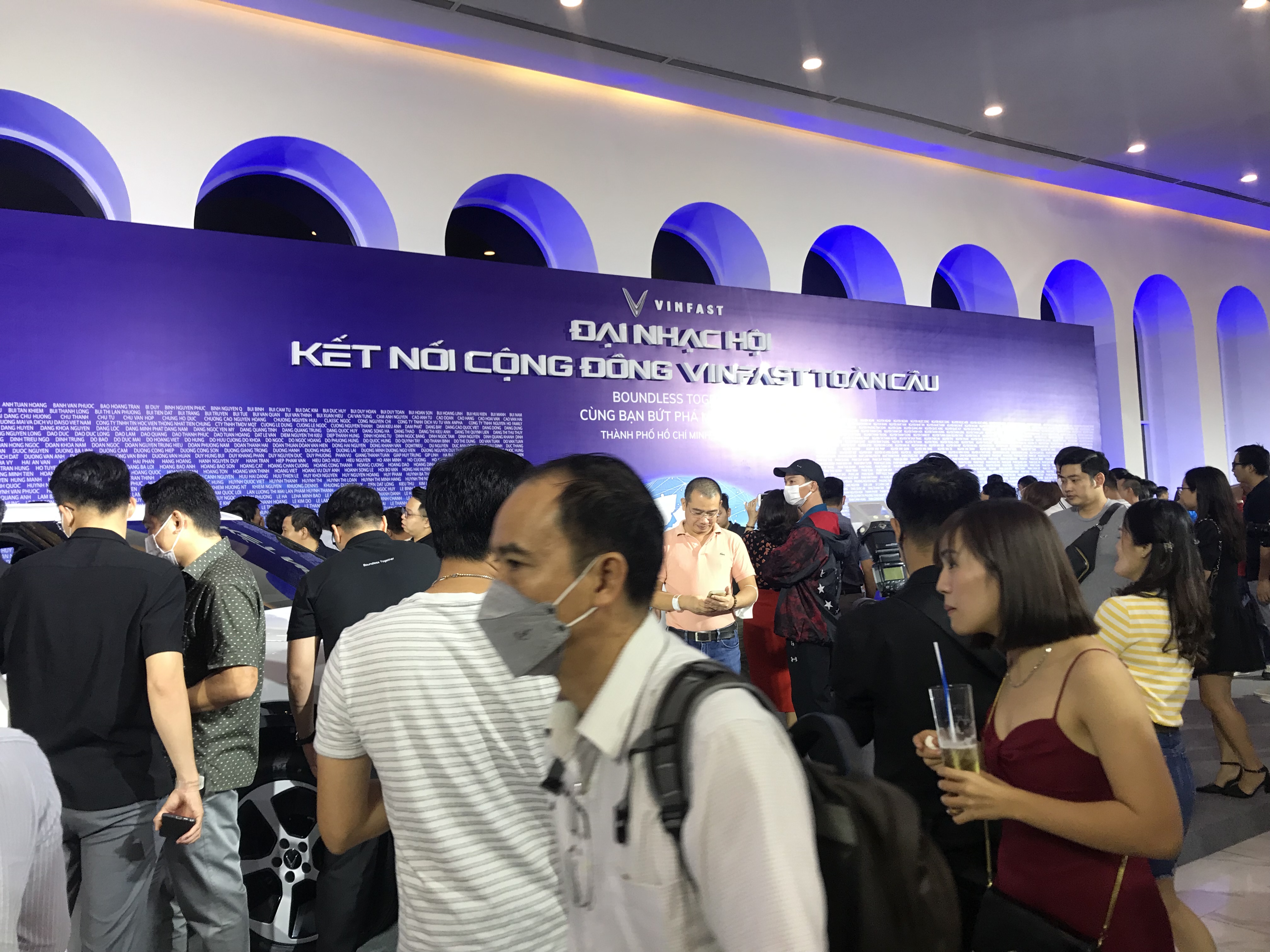 2D5A02E2-6DBF-43B7-AA87-1270E41CFCB3