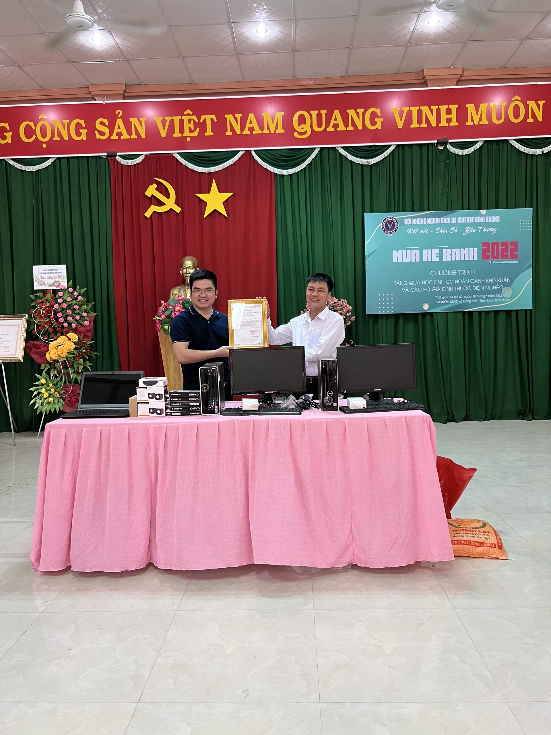 2ad68d66753eb660ef2f99