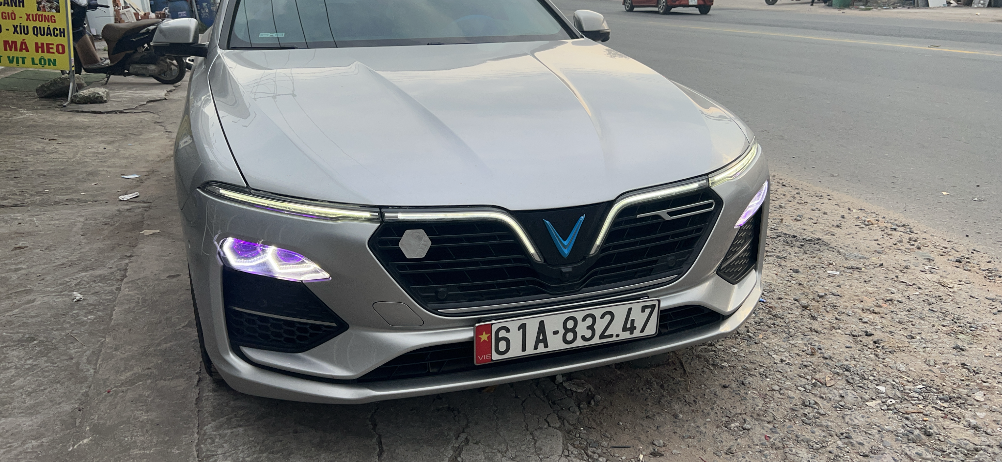 5E210106-5CFD-493B-9F06-CADCD9047E10