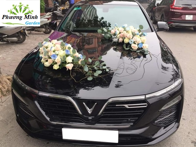 thue-xe-cuoi-vinfast-luxA-mau-den