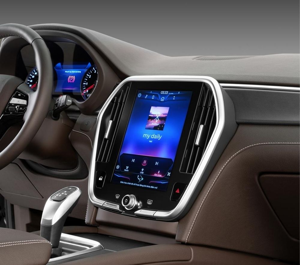 man-hinh-o-to-thong-minh-cho-xe-vinfast_1659892651