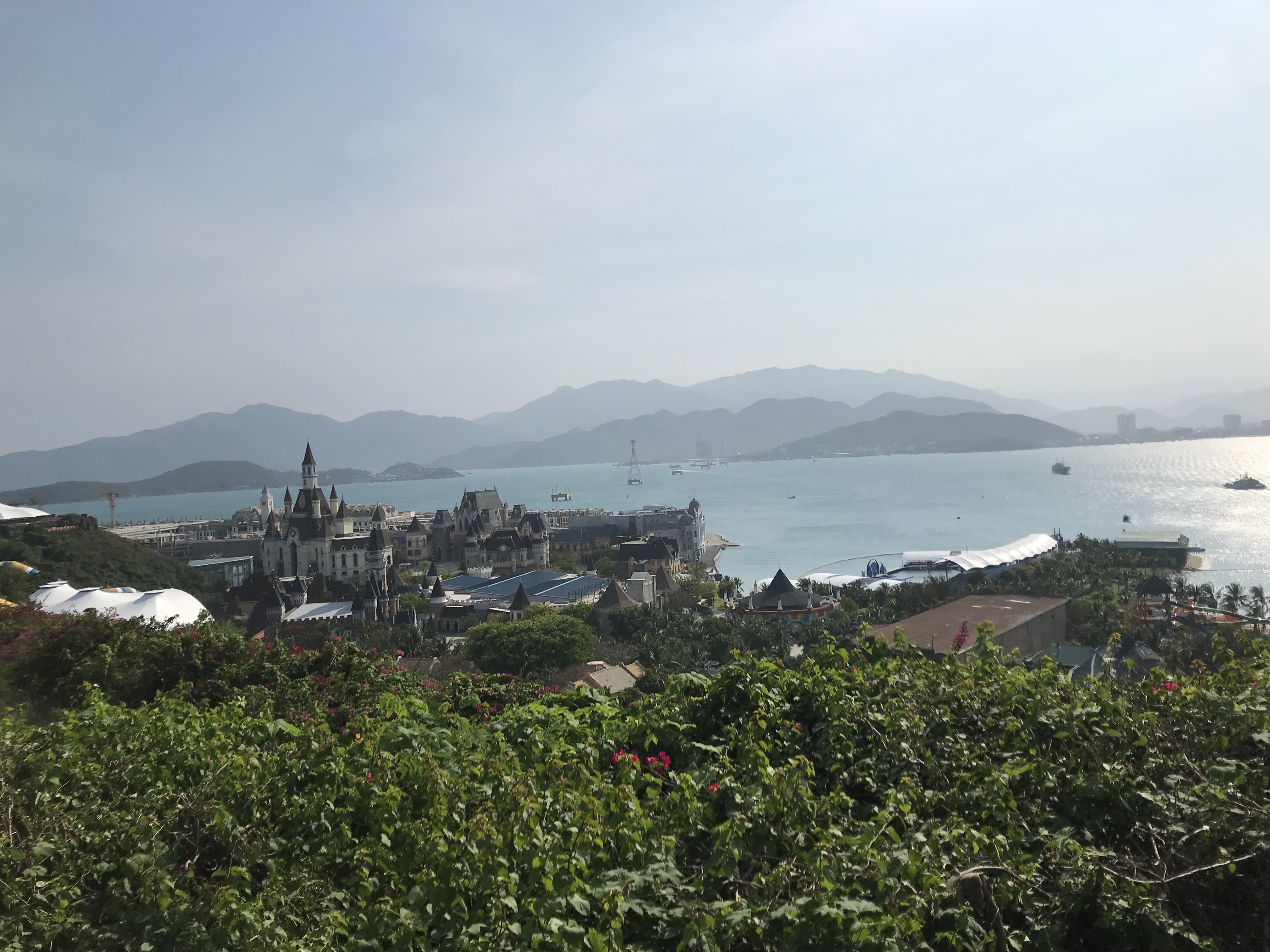 CBA564FC-6BC7-40BA-A5D3-7B2B0BAEF8AE