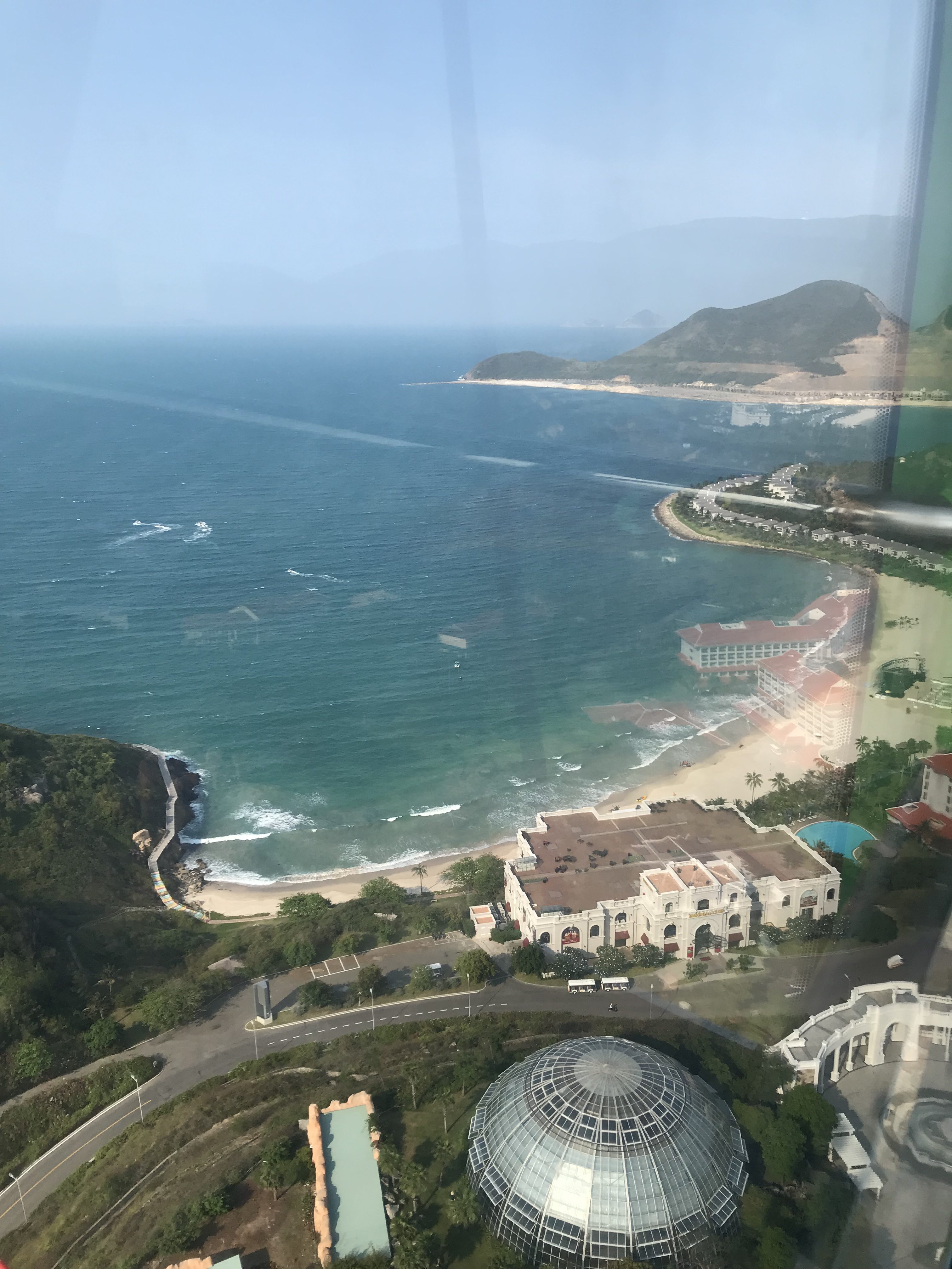 E57BE9F3-B3D7-4AAB-AC6D-673334A9D9DA