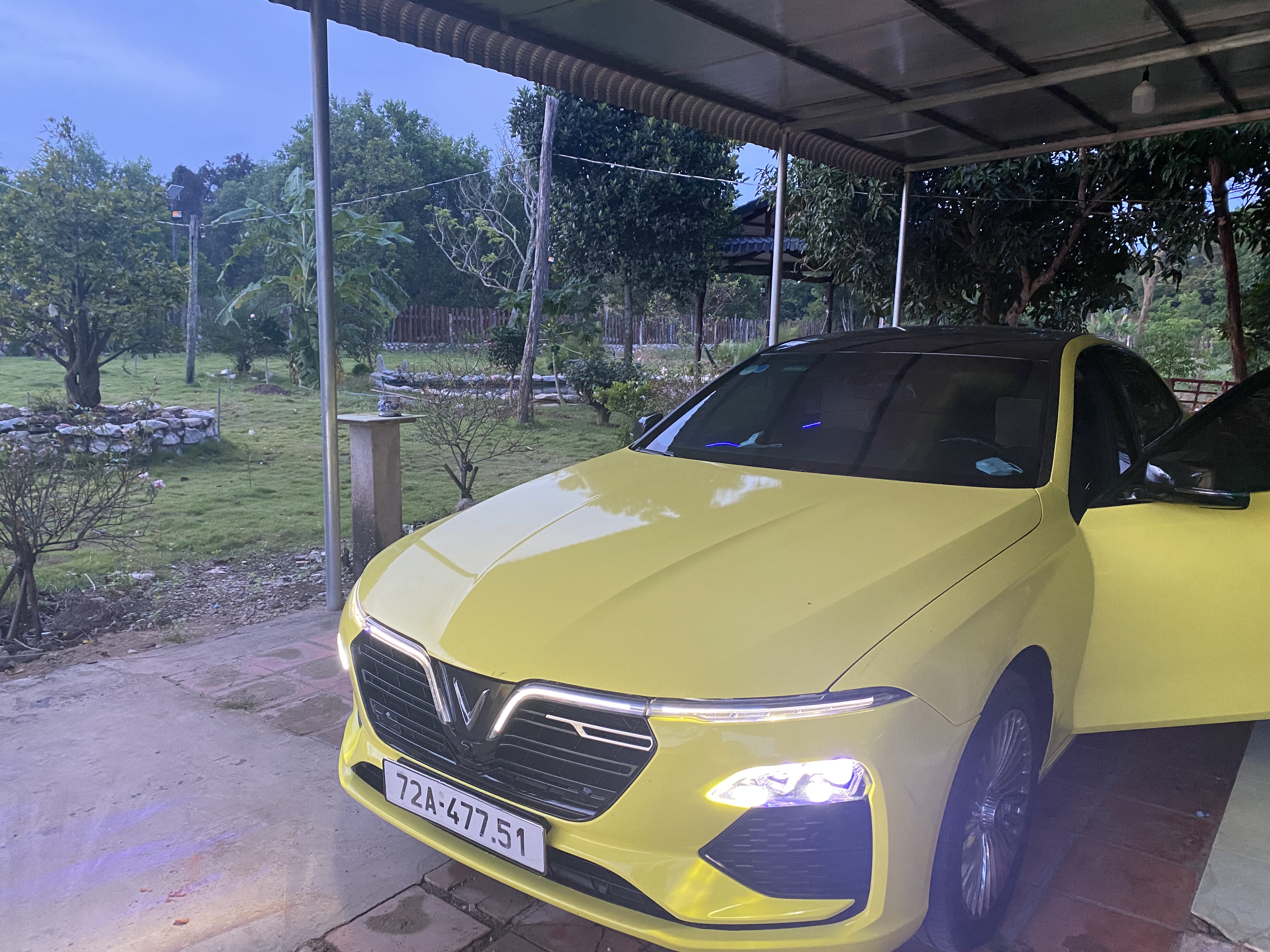 BB10C463-2187-44D0-9A71-EAEE1159A945