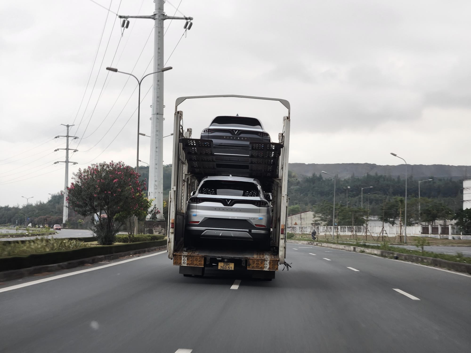 z3904467148084_0d3852b9a4aefdb713ca18ac6f333079