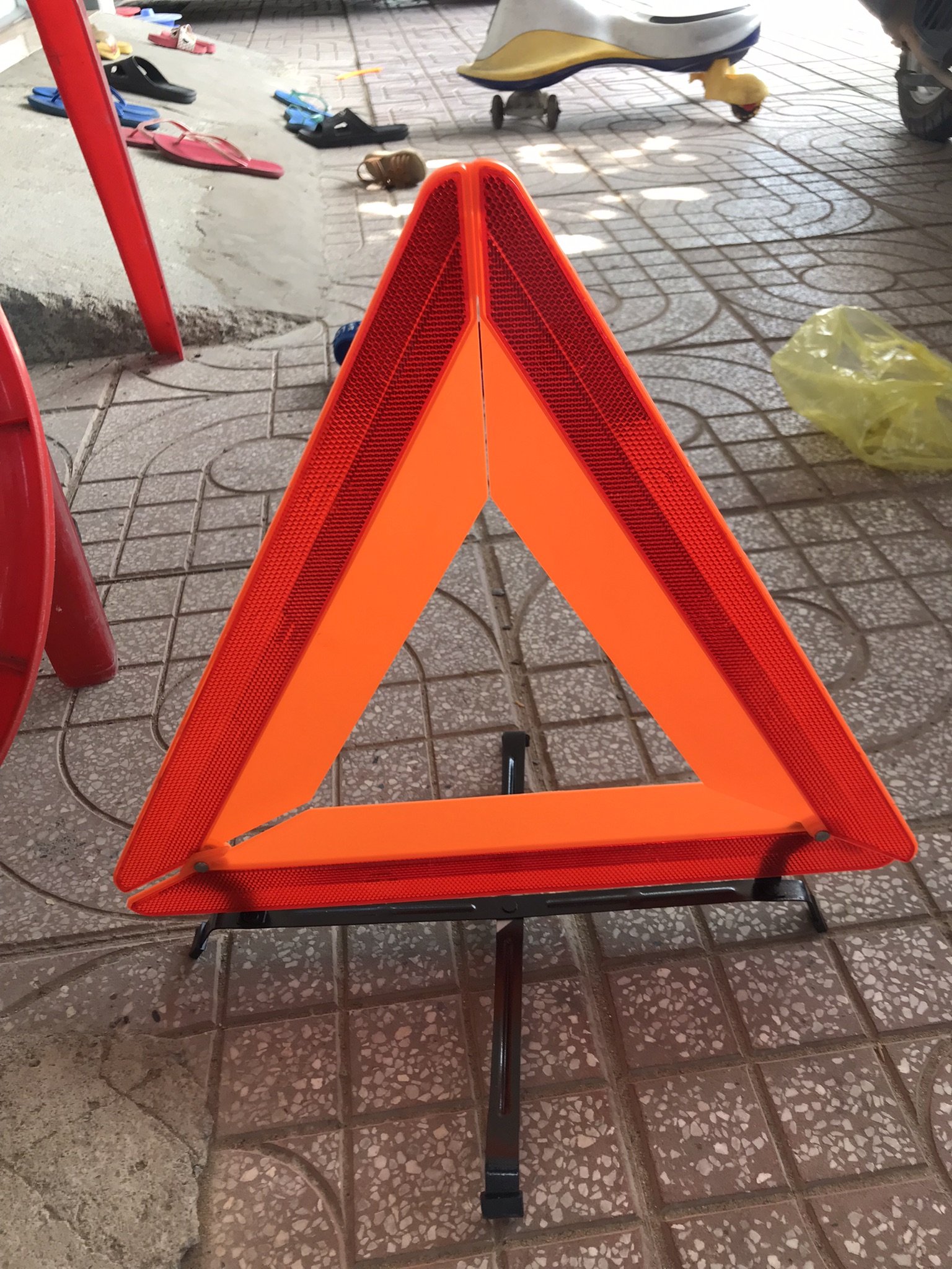 B73BFBB4-62AA-48C9-BDD3-8299F4B77580