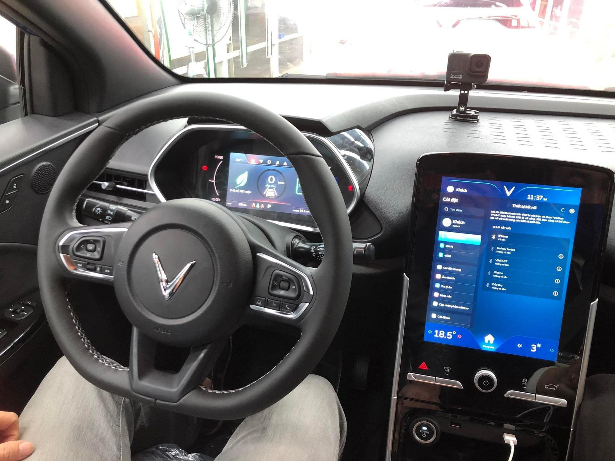 vinfast-vf-e34-du-mau-dau-tien-den-tay-khach-viet-chinh-sach-thue-pin-co-thay-doi-danvietvn-2-16404108038021277854178