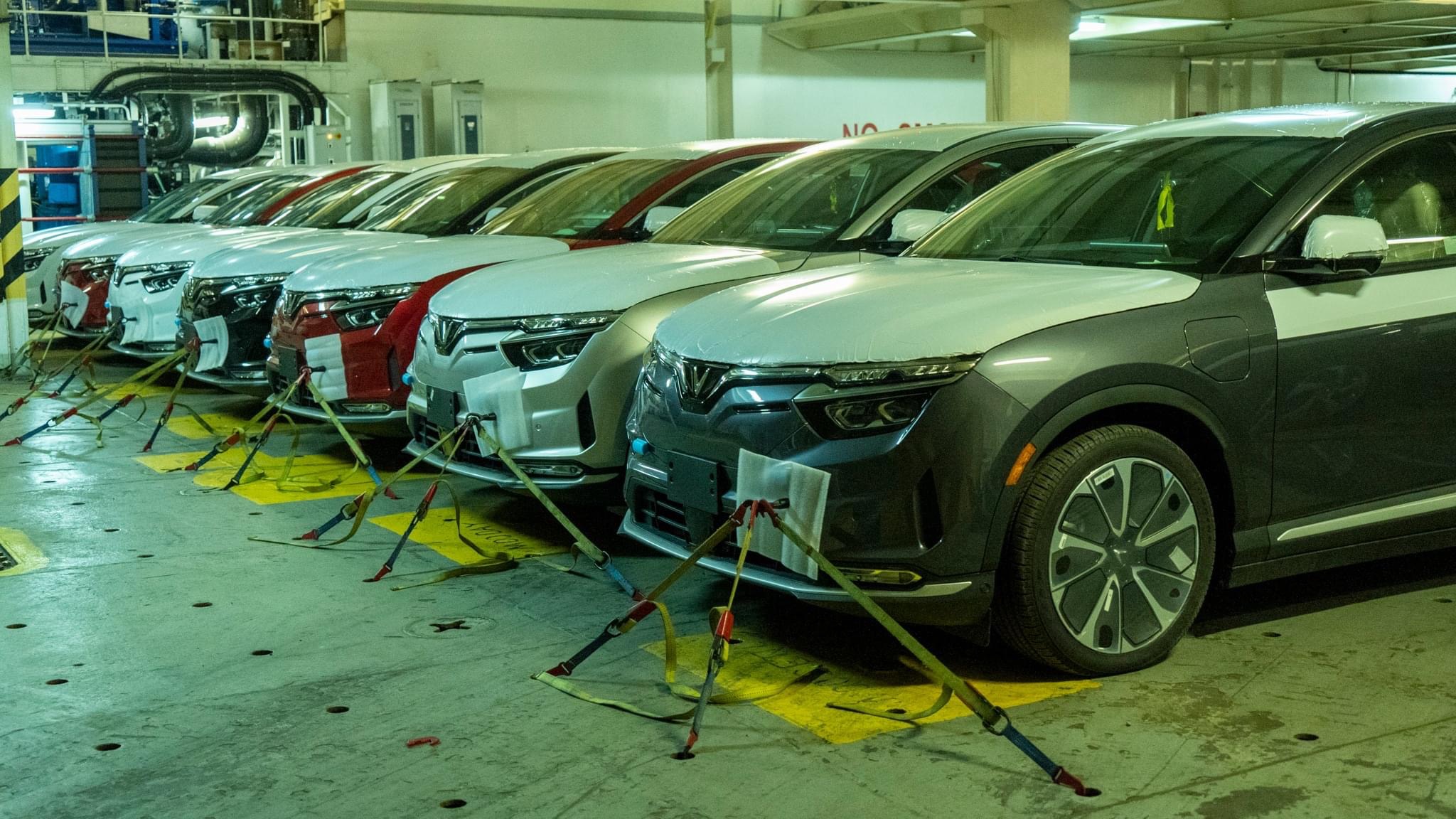 C7CCE4E5-1161-4BD3-BE37-CDE608AC3658