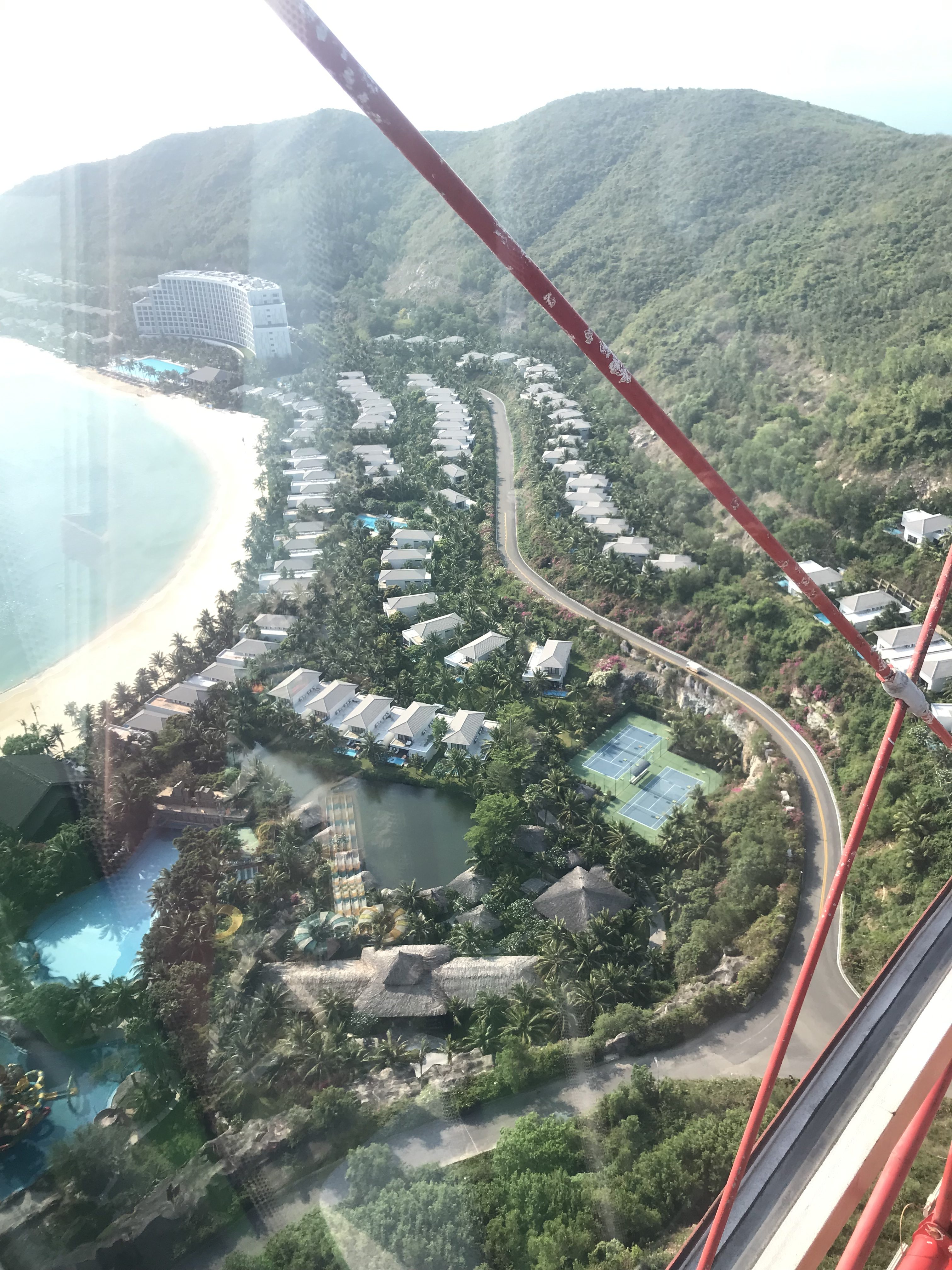 BF41AA48-D68D-43B5-A8D3-AE620D42DFC8