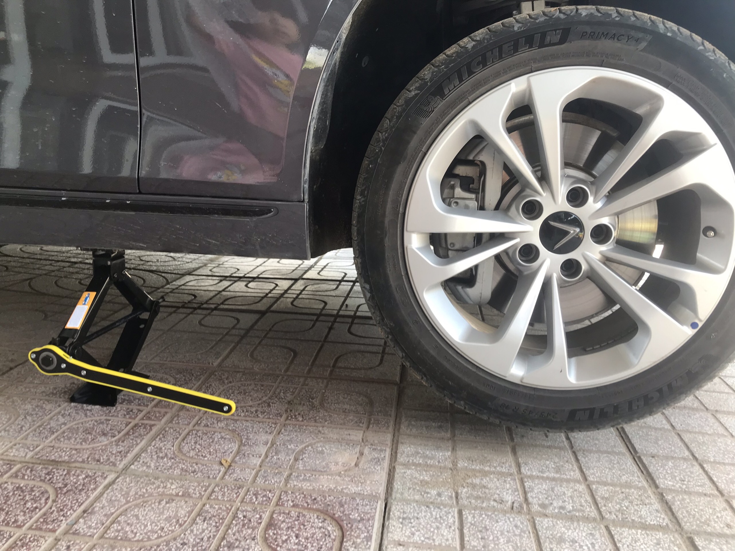 5A3FAB99-A780-419E-B2B1-DC1D35EC09F4