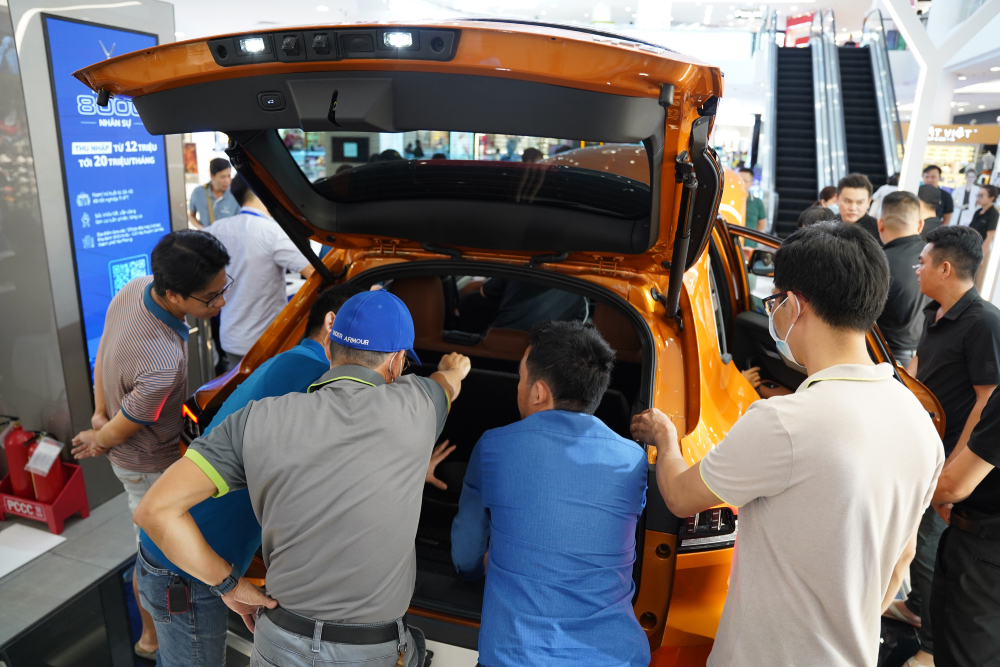 danh-gia-cop-khi-lai-thu-vf-8_1667887520