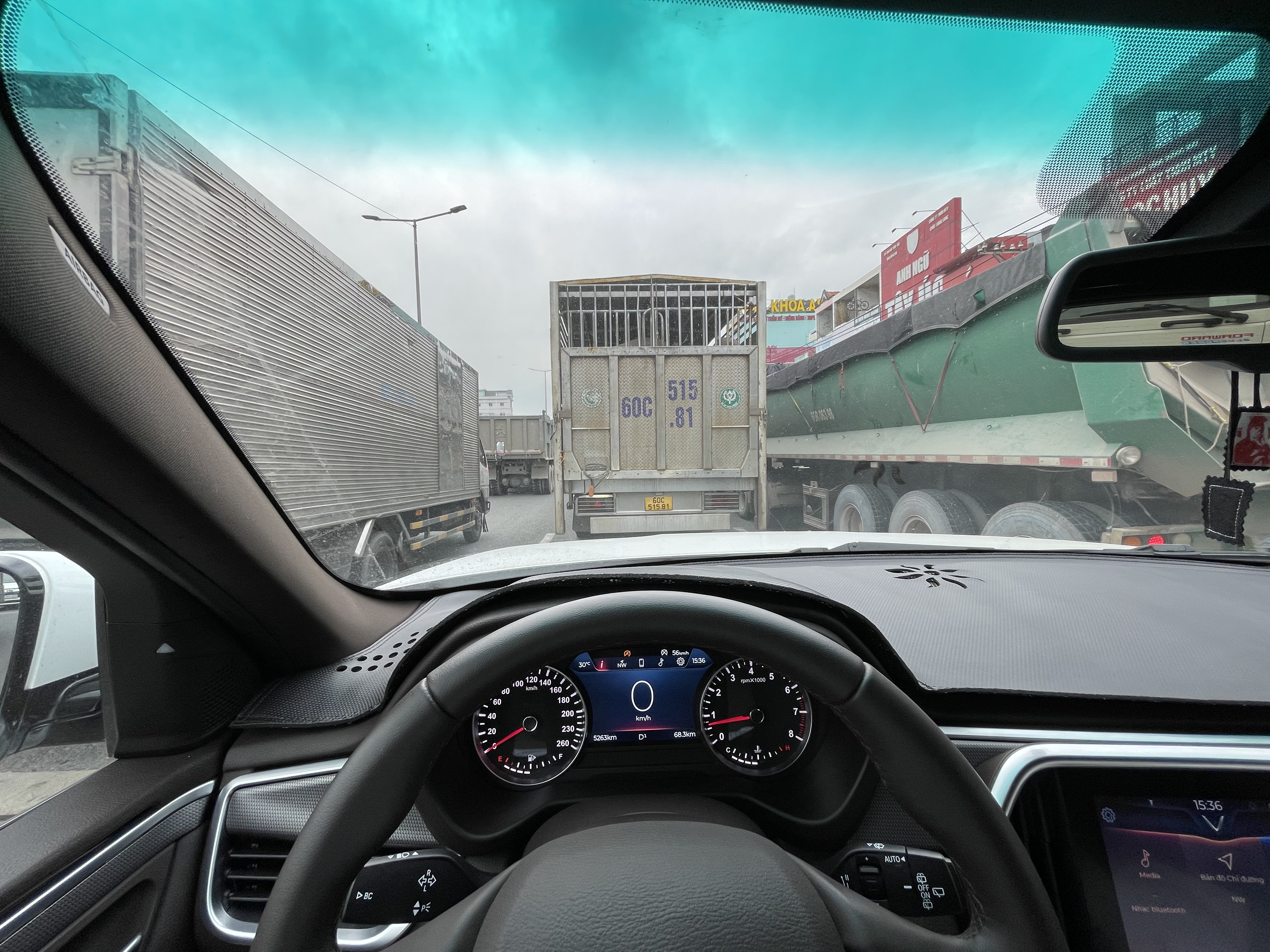 D83DDAFA-53D6-49E5-935C-0CFE01F6CF32