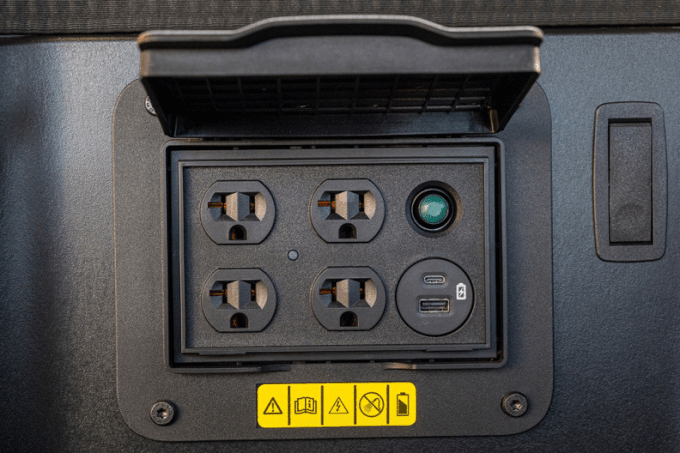 9499C1E9-CFFB-4A43-8862-1B4981269E26