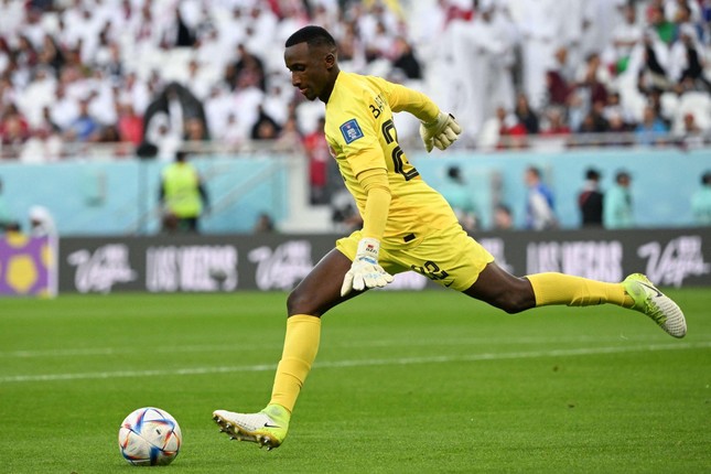 fbl-wc-2022-match18-qat-sen-9129