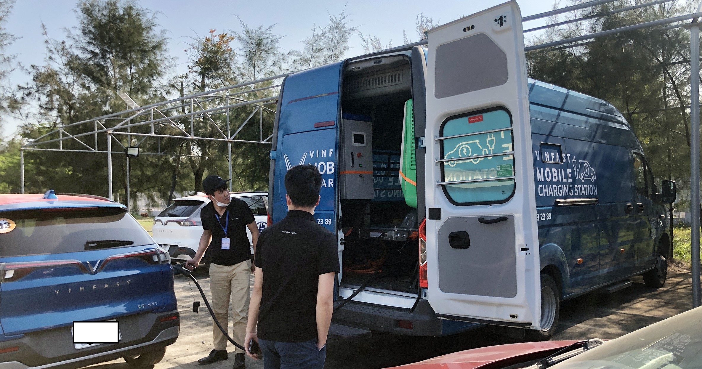 cuu-ho-pin-o-to-dien