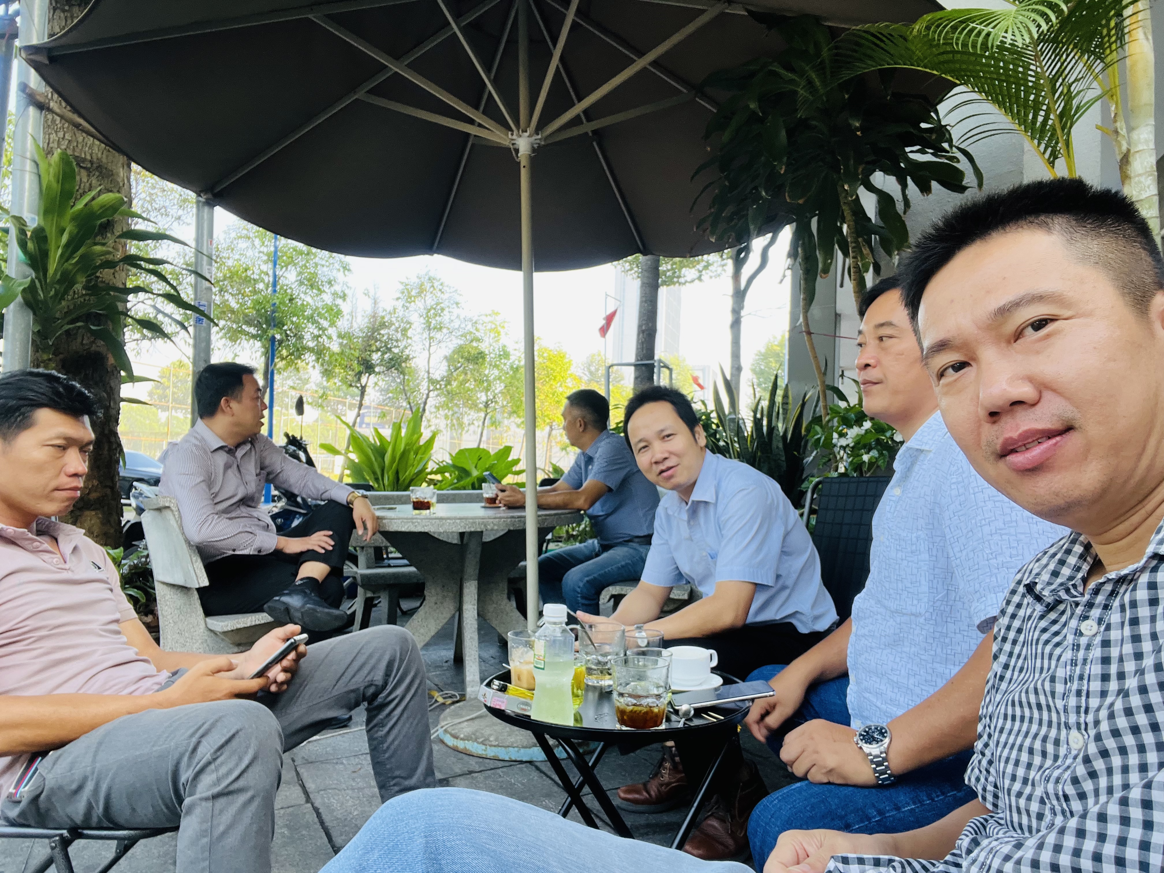 042AD191-C6B8-4CB6-BD9A-5AD11D7CB2CD