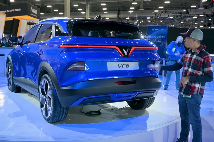 1746D271-D0CD-43E7-931C-32F9A209C63E