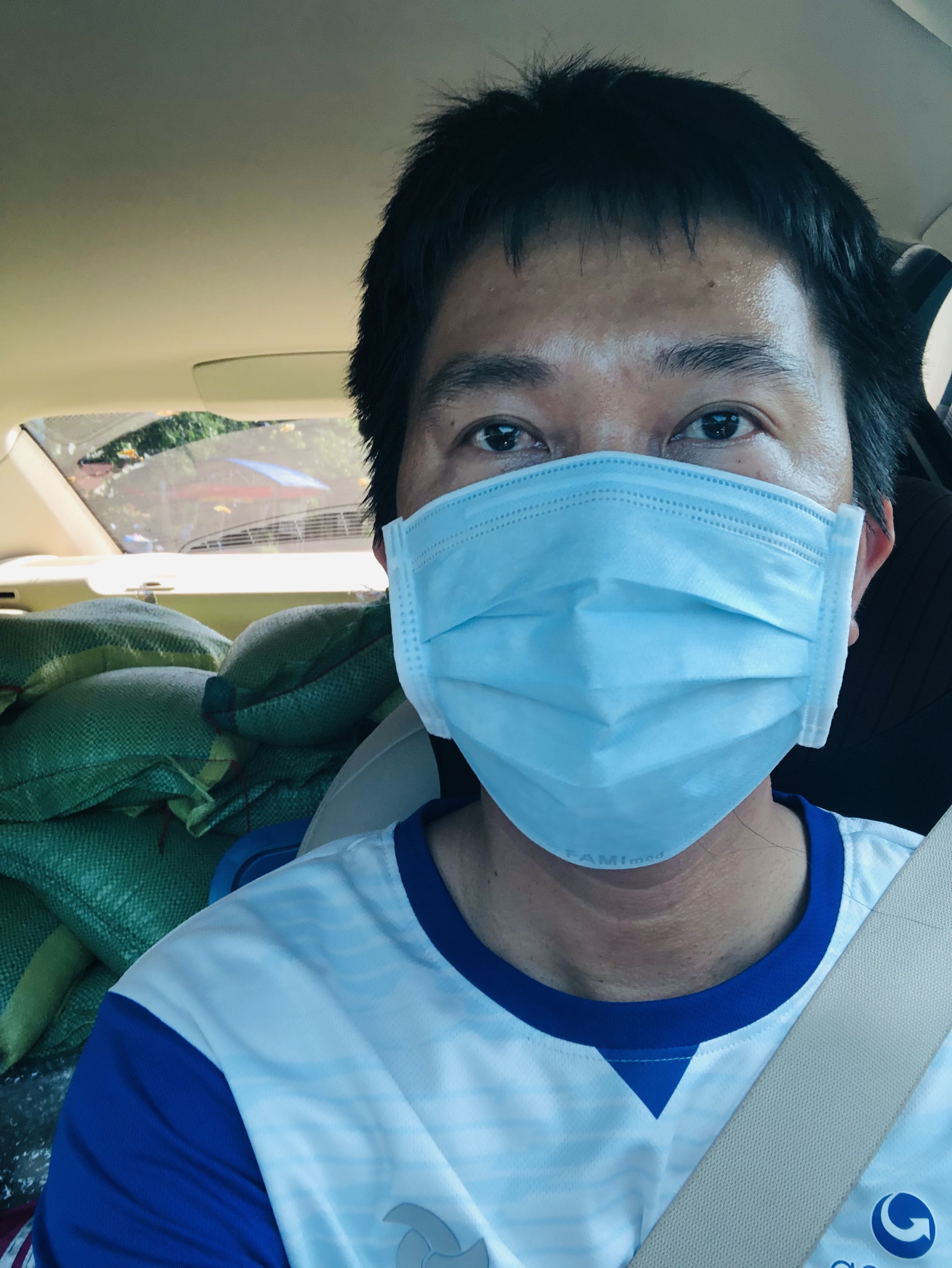 DA3BB383-51A7-4400-A0EC-8654A0E0EBAC