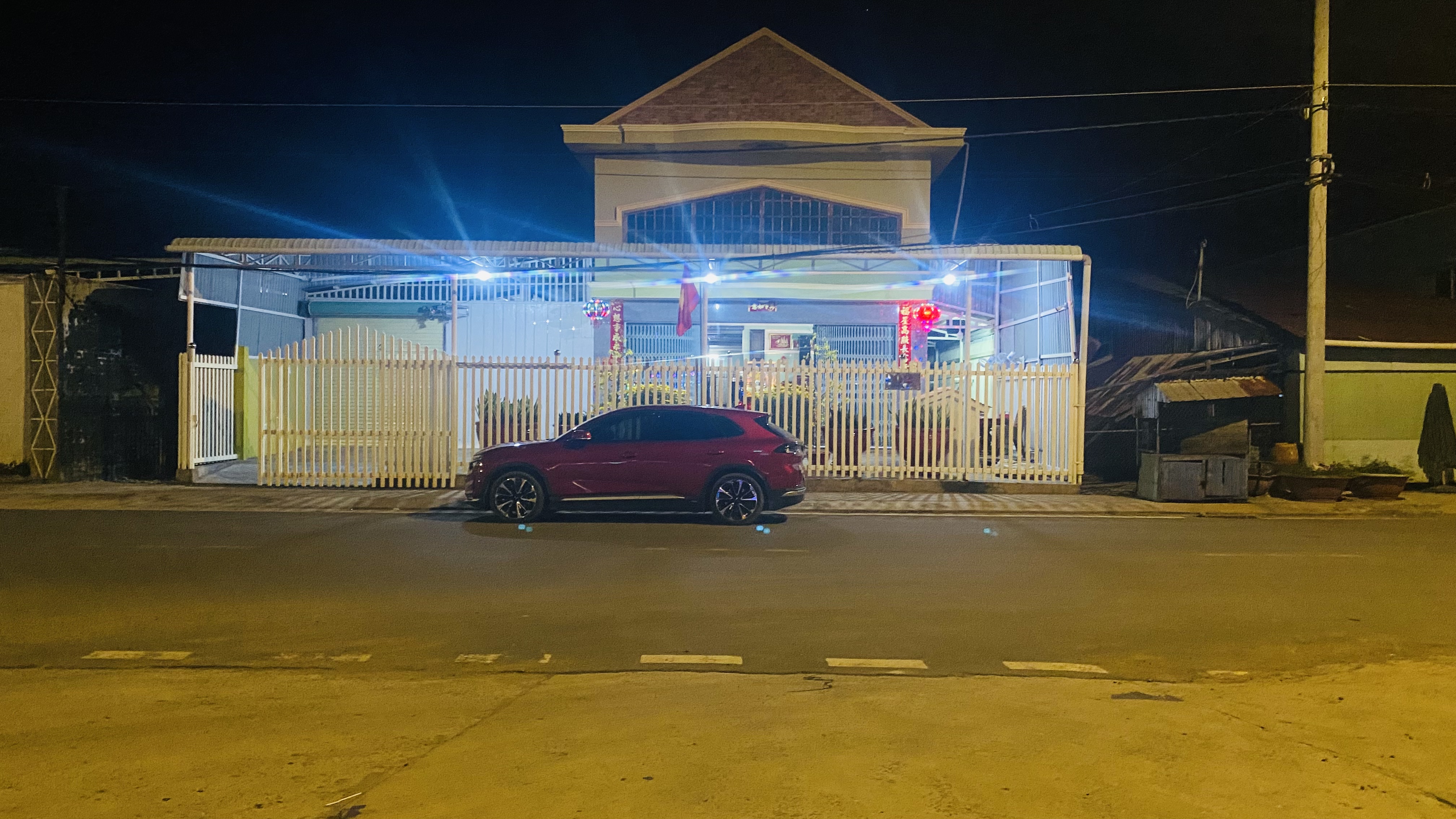 6A2075E0-EC74-4D29-A99D-211D5087807E