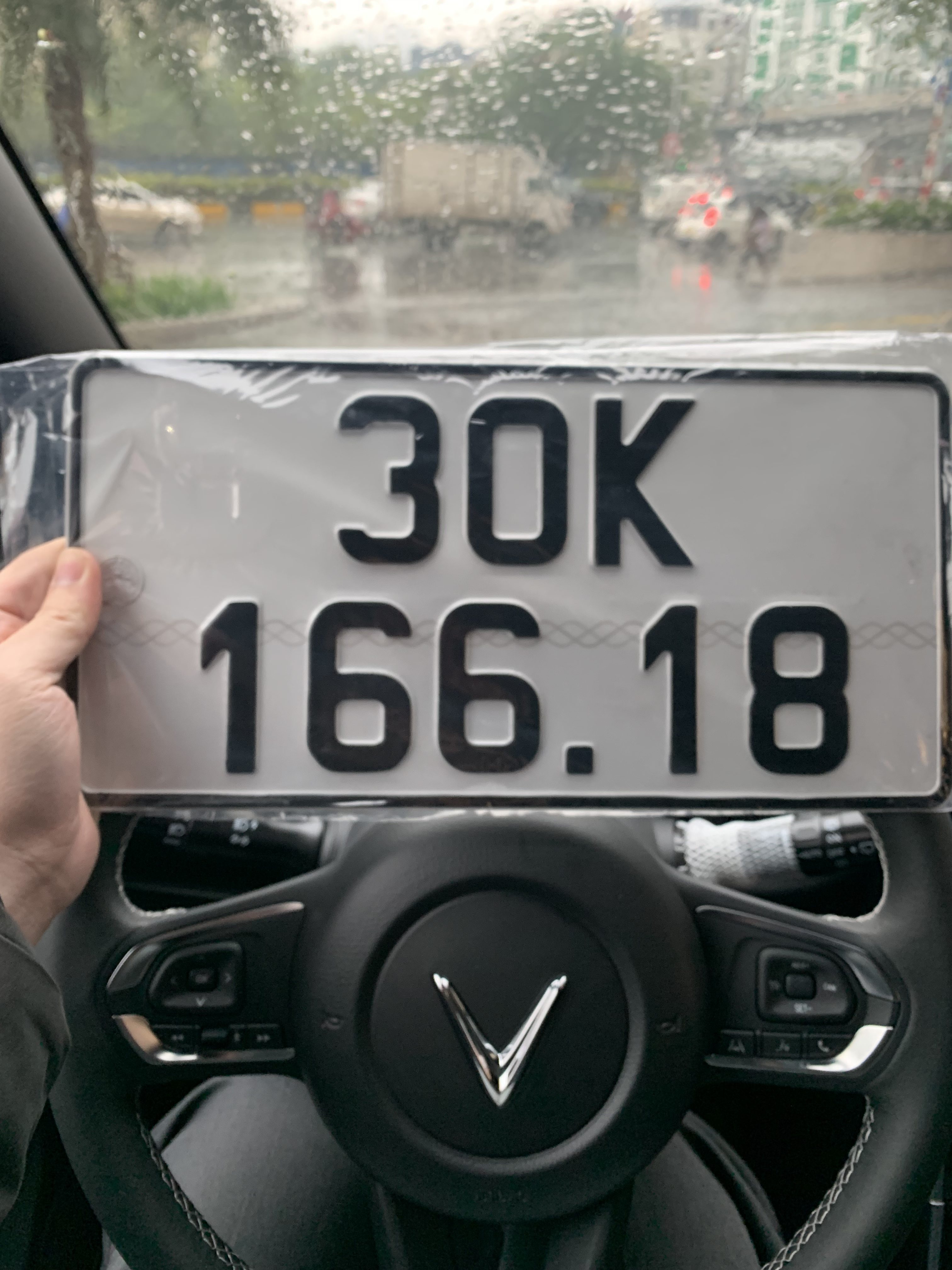 0BE6FDE7-2FD4-4A1C-9F86-904CD3E44163