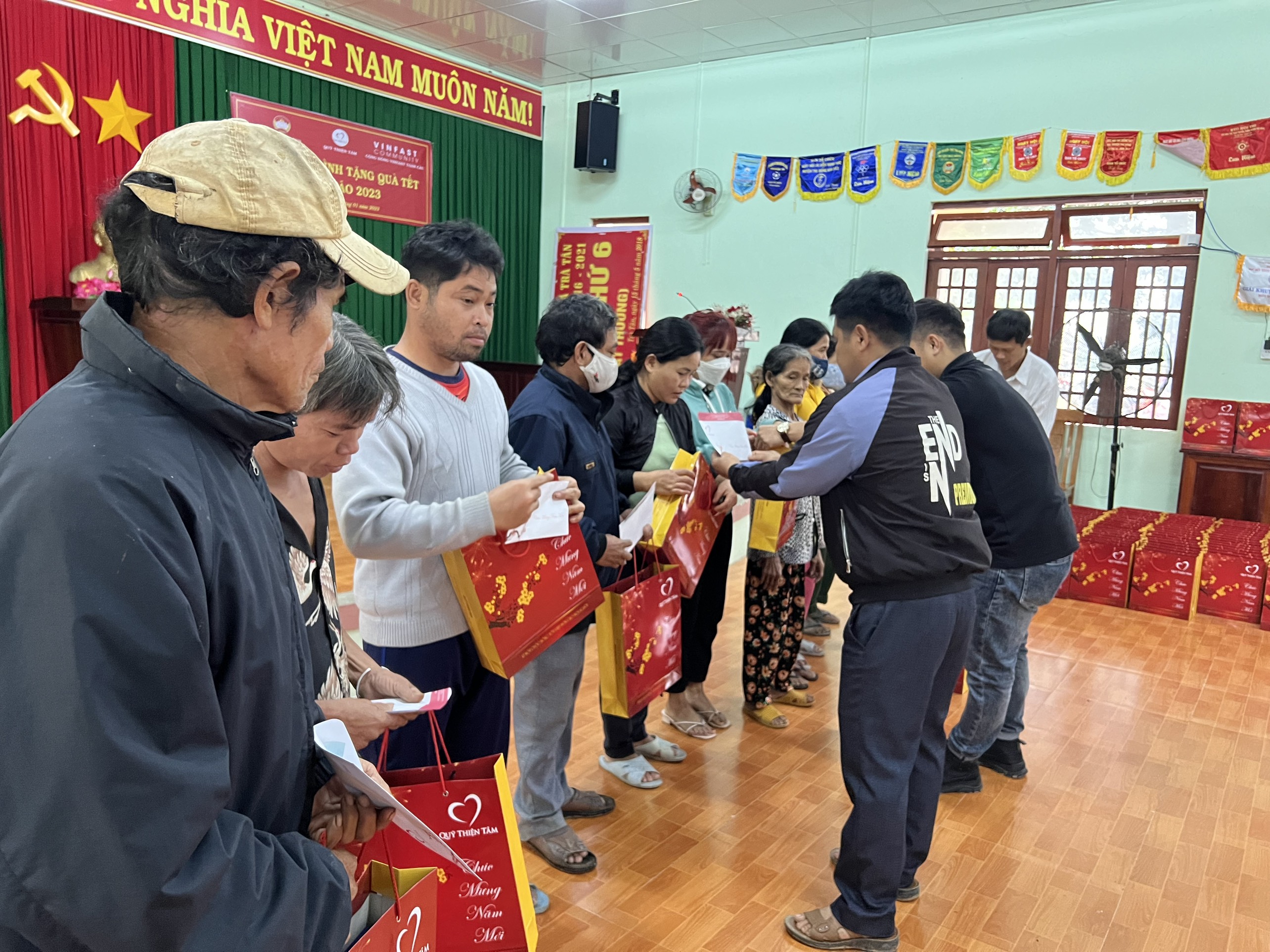 z4020351562921_f0300d73ae31f5992956ee6726a58186