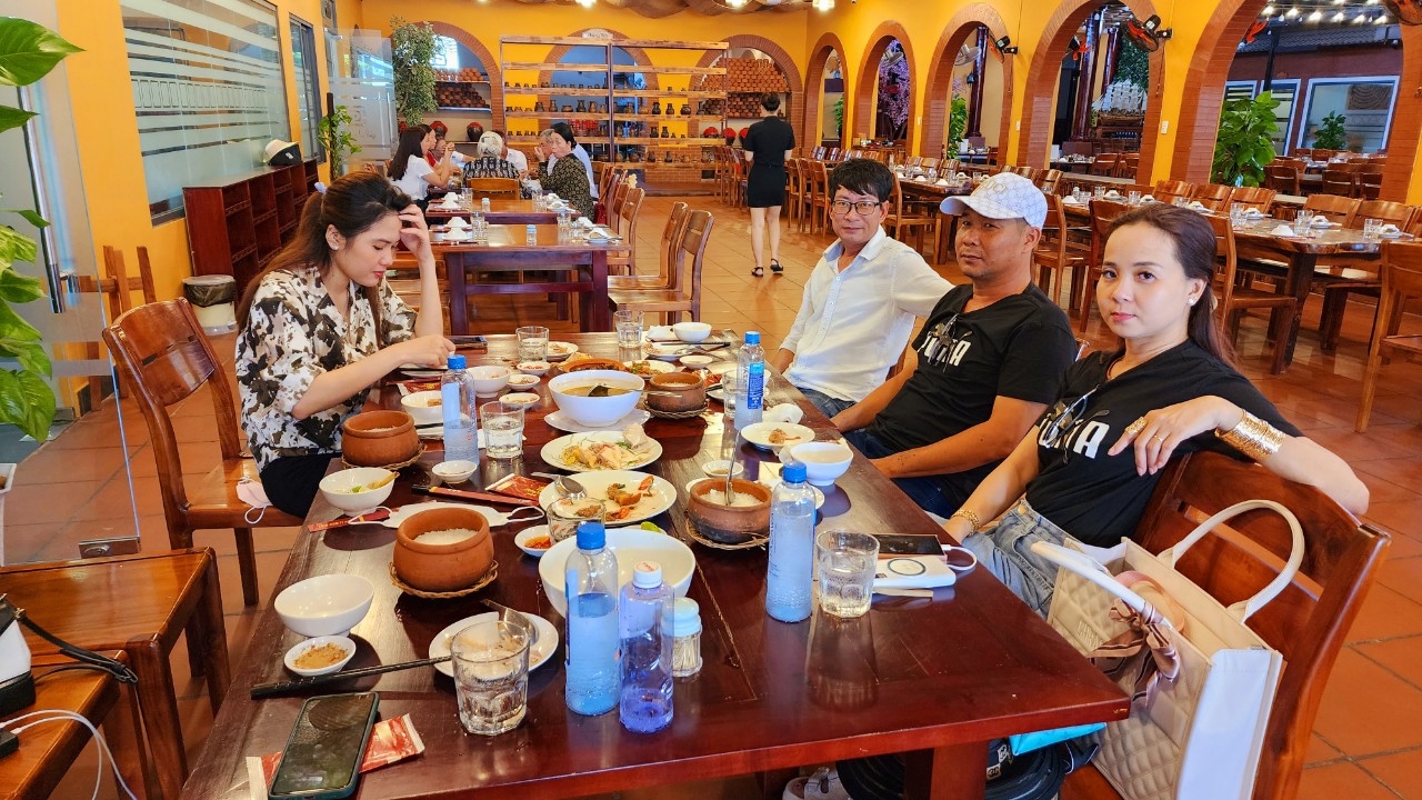 IMG_1674910756653_1674910767065