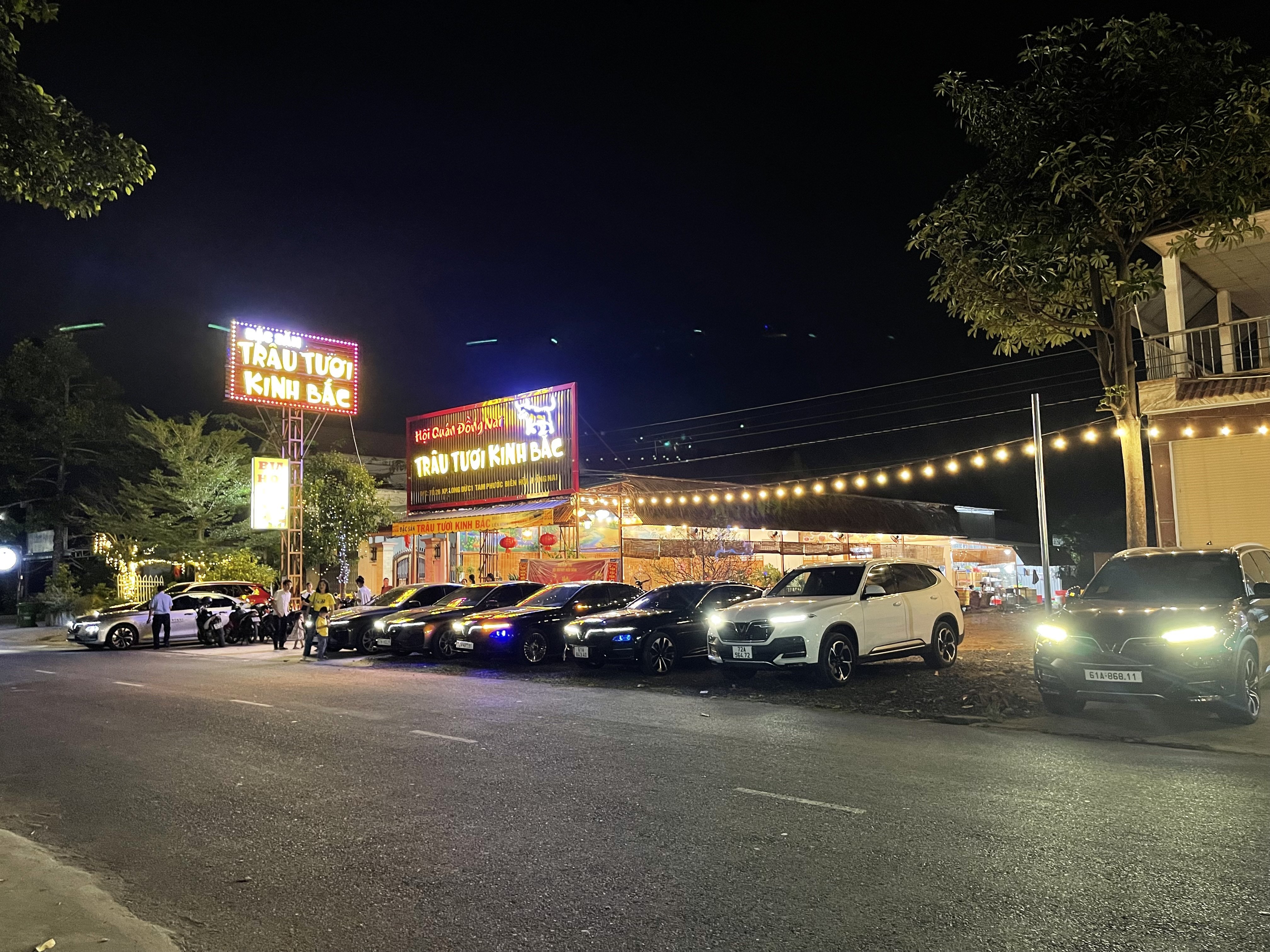 C960A7DB-15CF-45E3-8453-DA41DB355C82