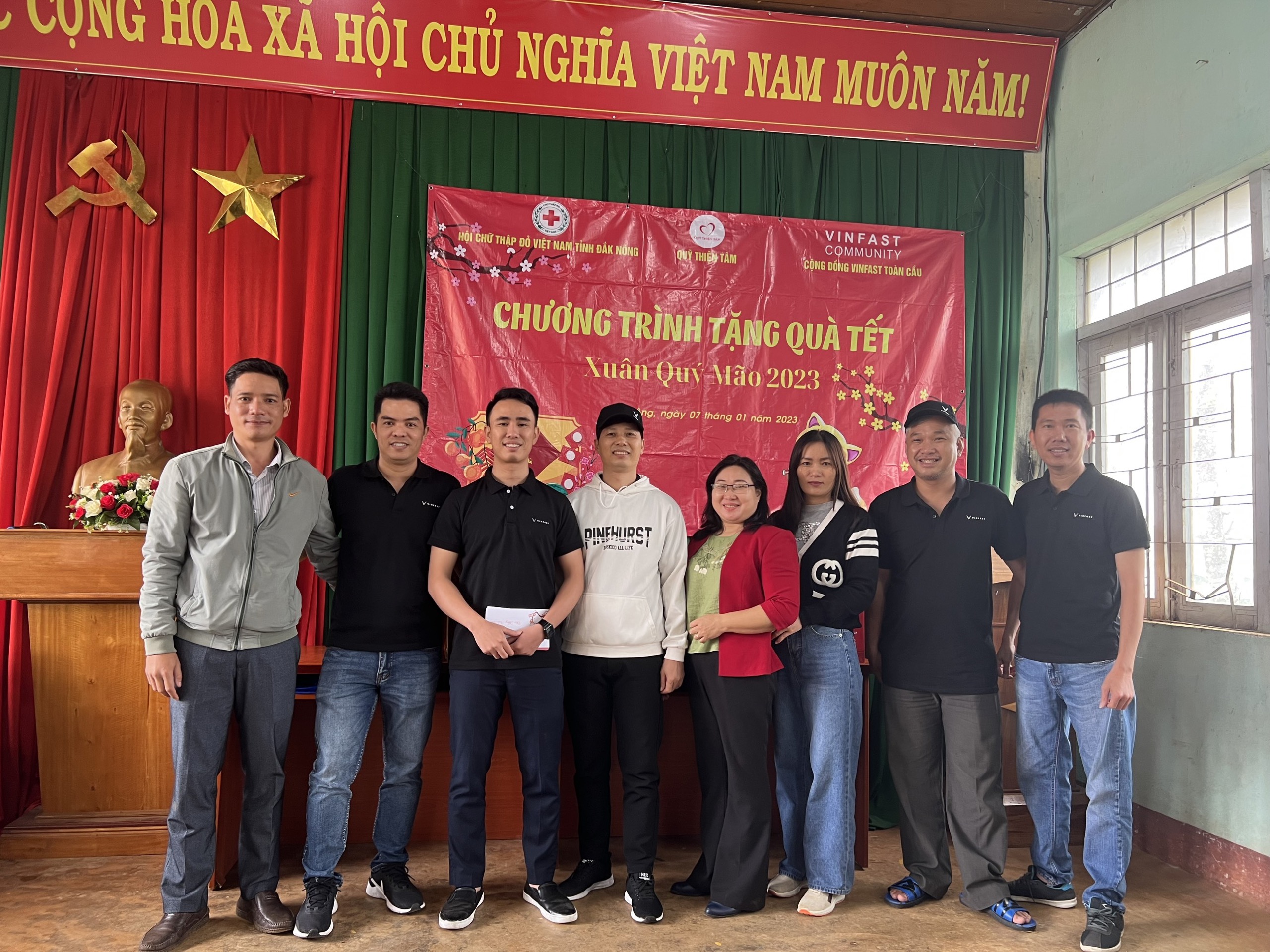 DF661B1E-4256-4711-AE20-C77BADE5C20F