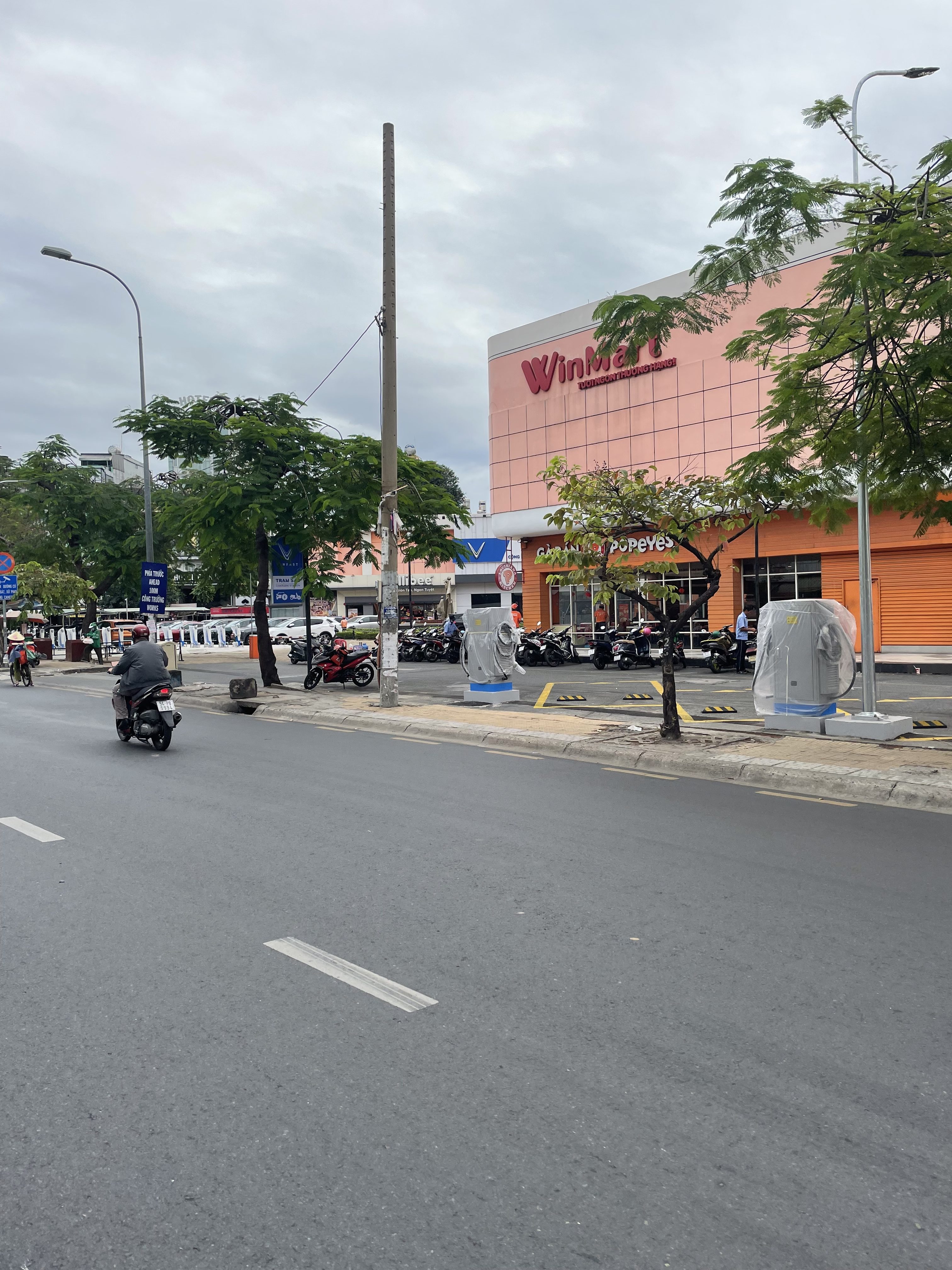 E14394BF-962A-4860-8545-0E1C0513C9C0