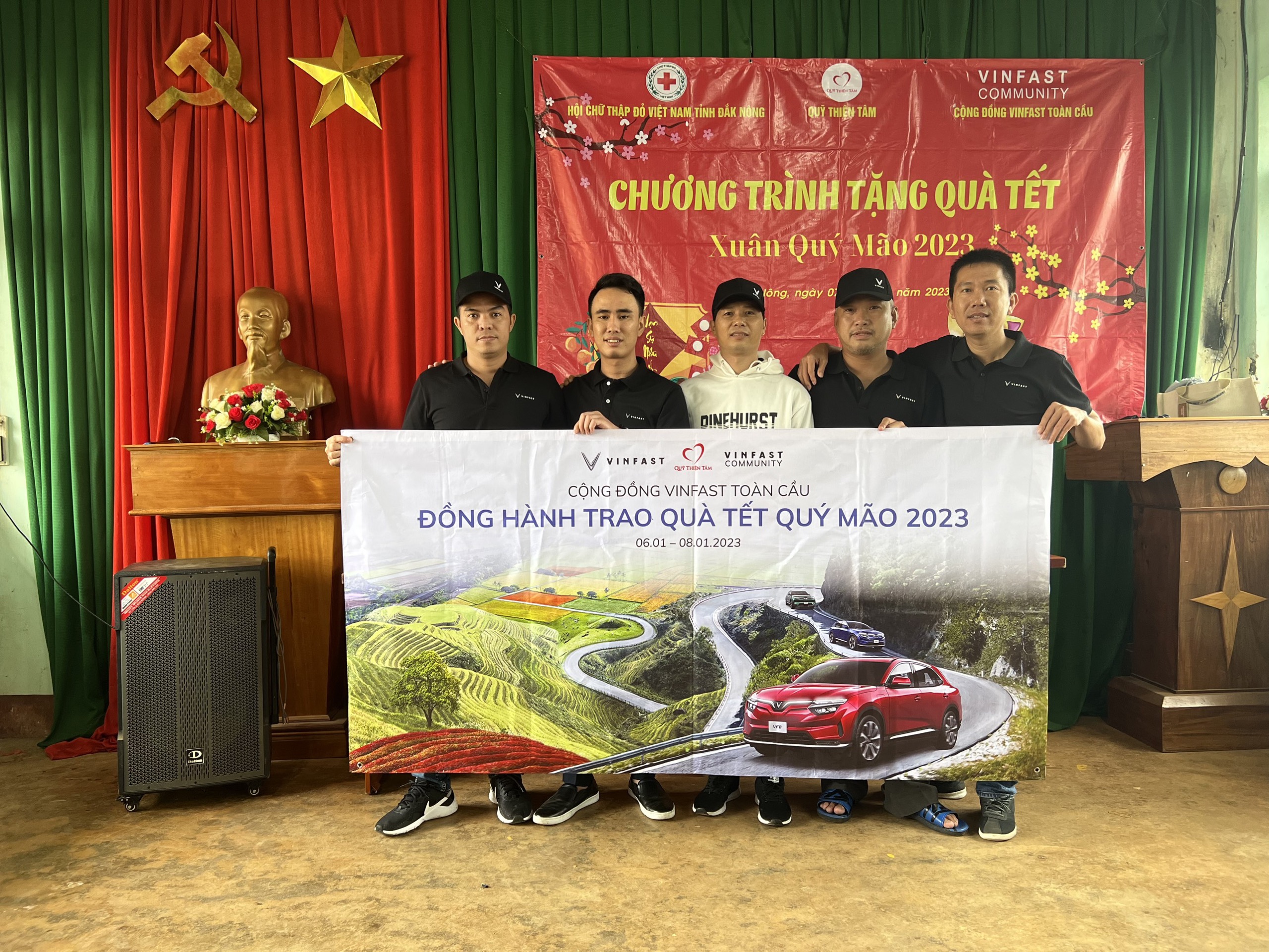 D30510F5-438C-4954-8059-7081B9817B7F