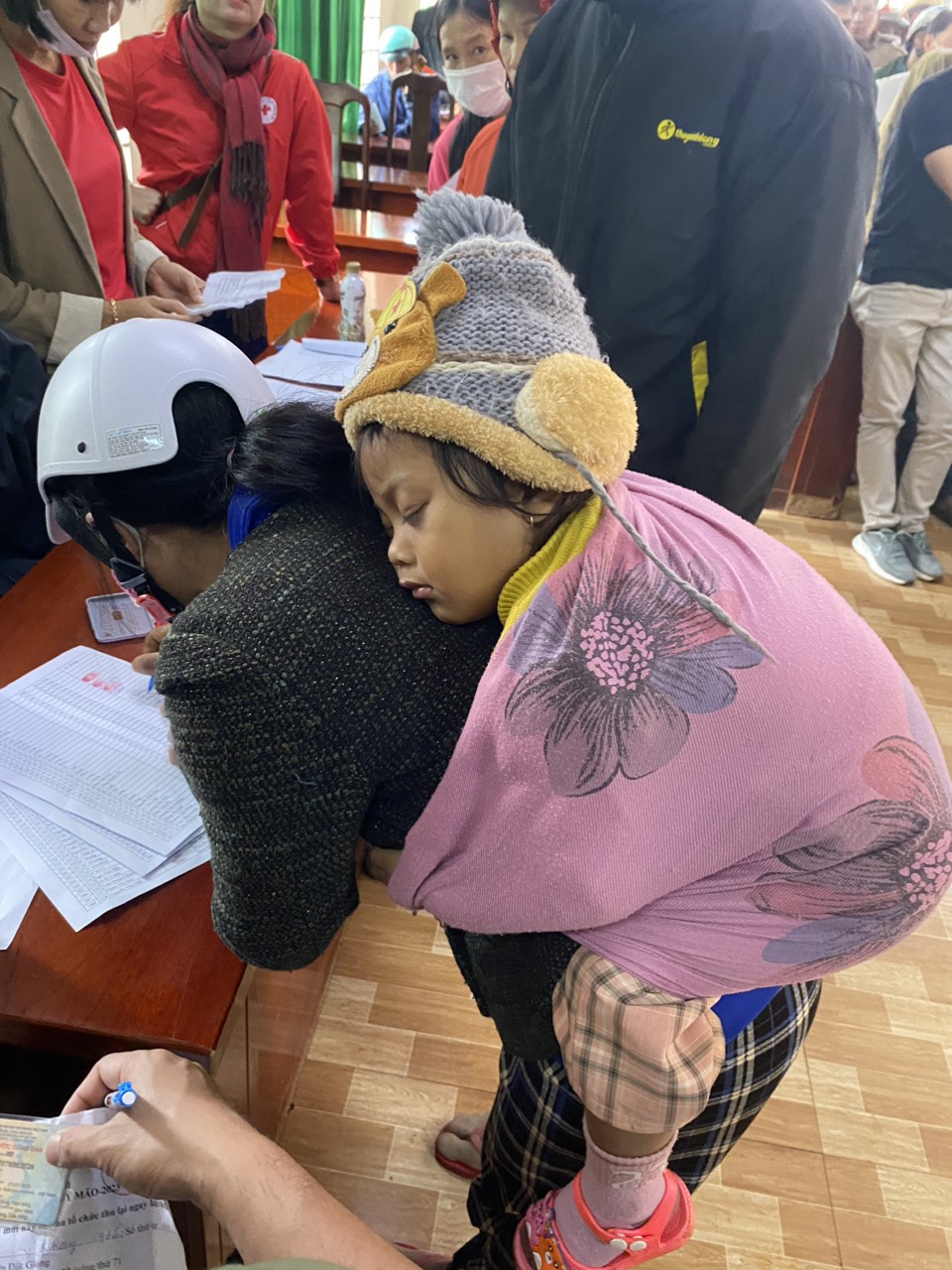 10498F75-B9FA-41CD-B49E-A033DEA04598