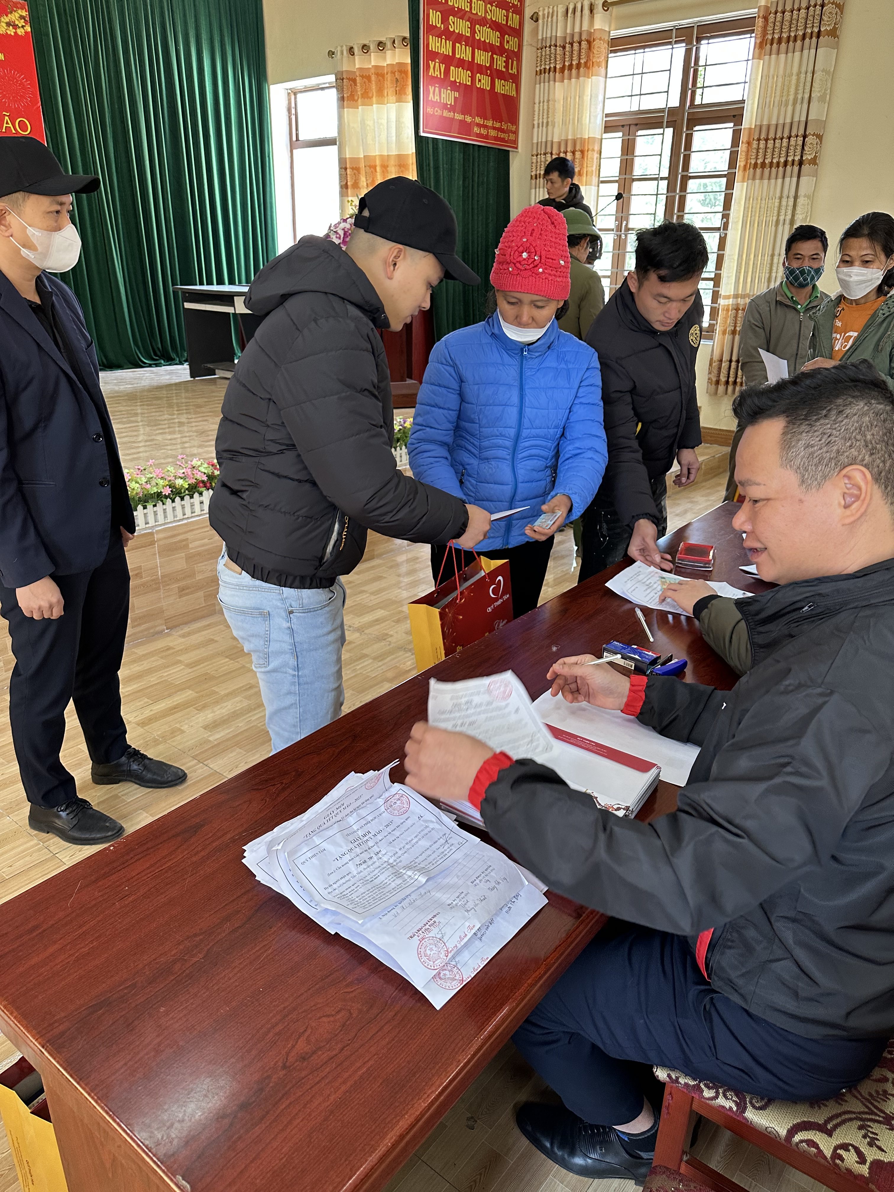 7A53A9D1-9B74-48FE-A715-FDE7300AB37E