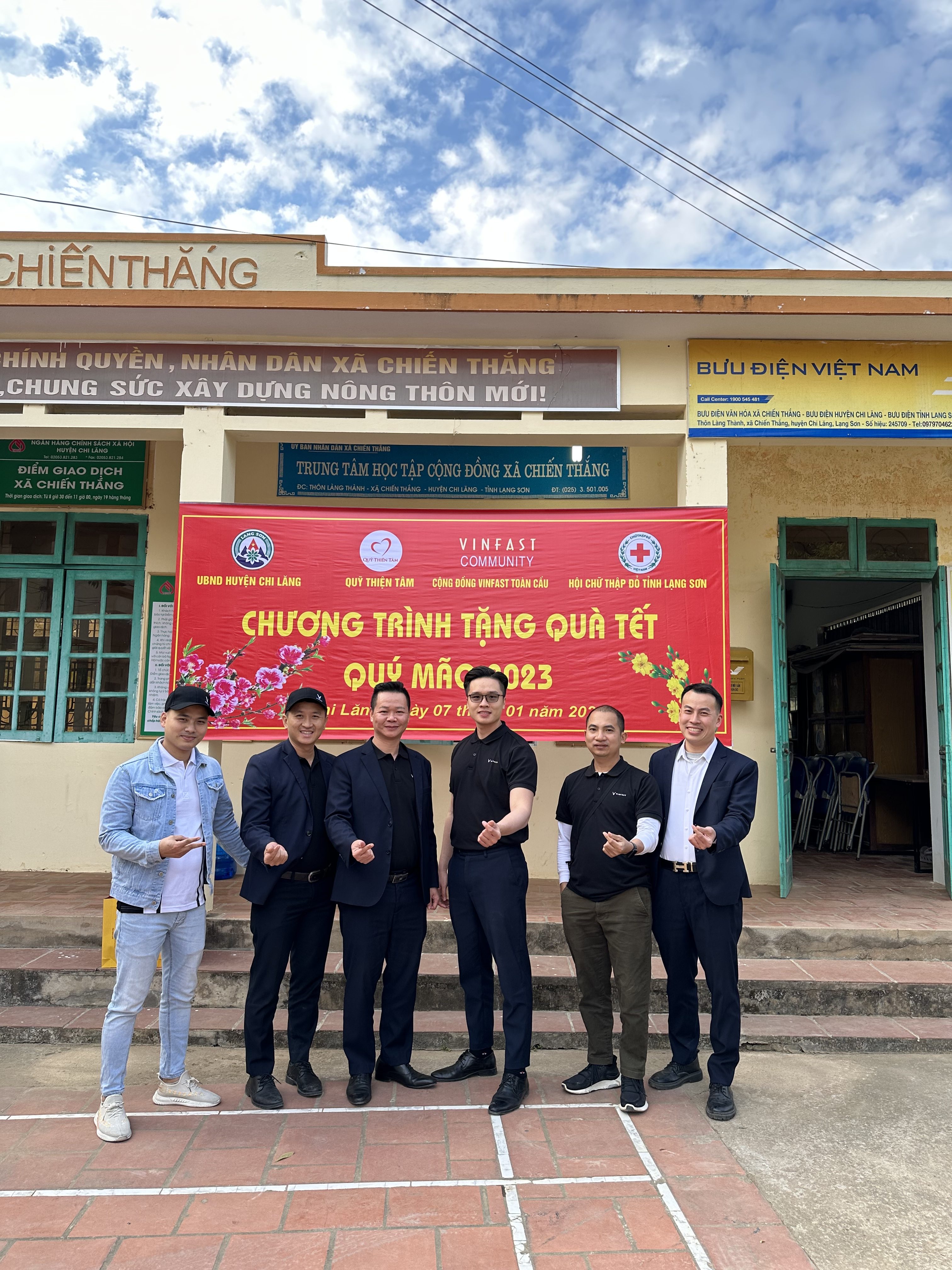 A34875DB-3756-4B7D-AC53-4113DB055C0E