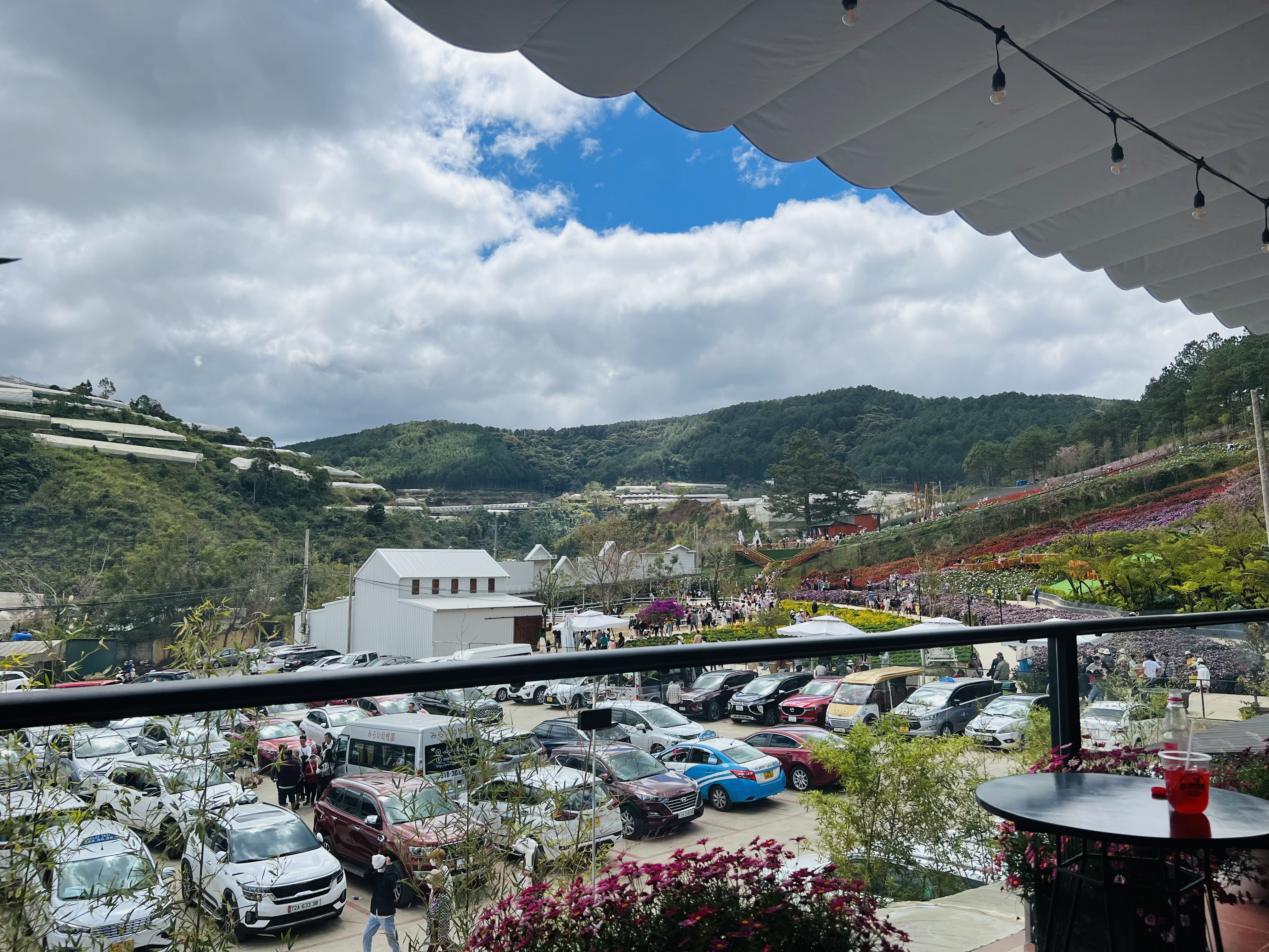 07D86970-4C1A-43ED-98E7-9B5E5686D7B8