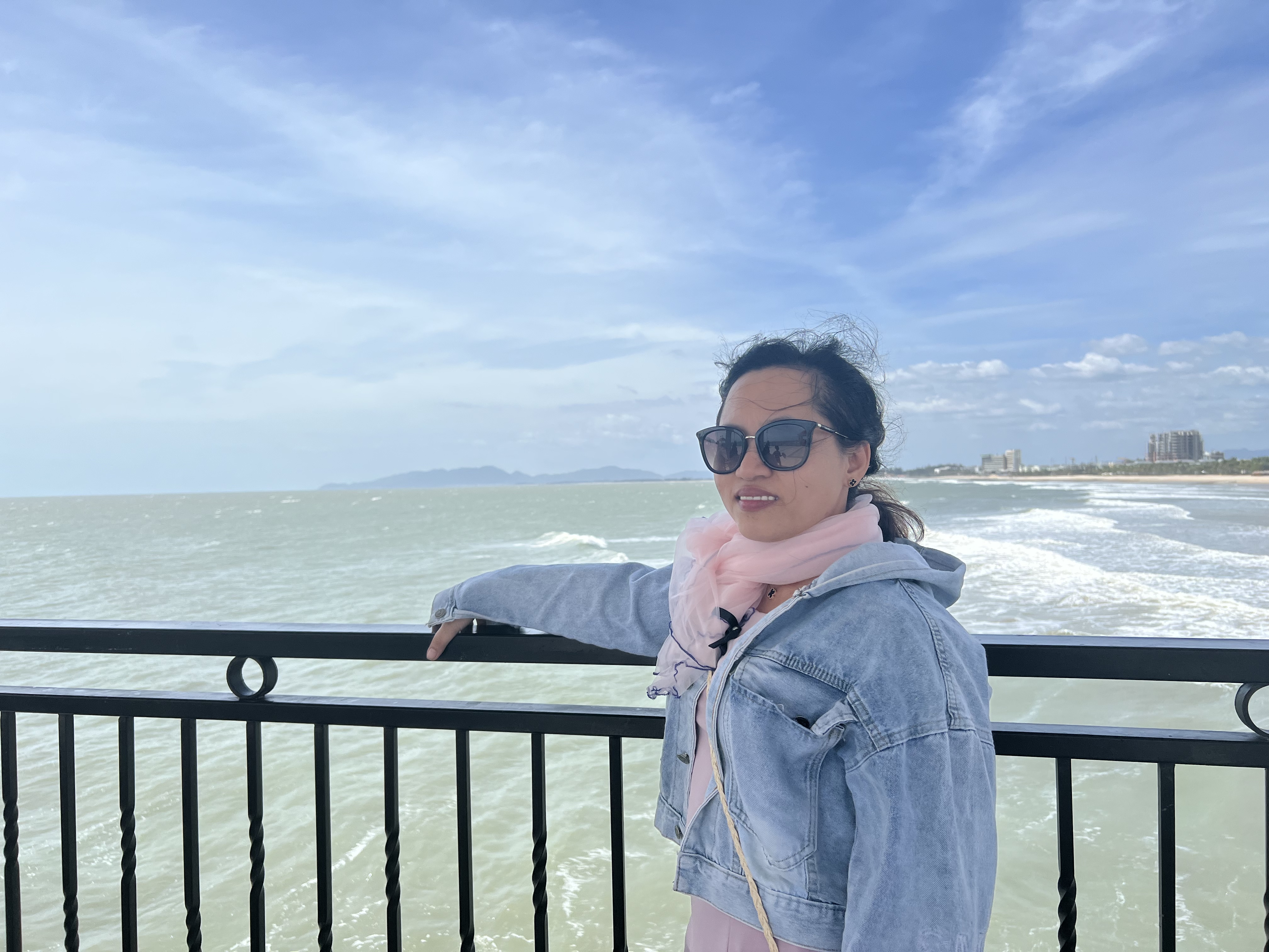 8D57CAE3-5F53-43BA-9114-90FDC64C8FBC