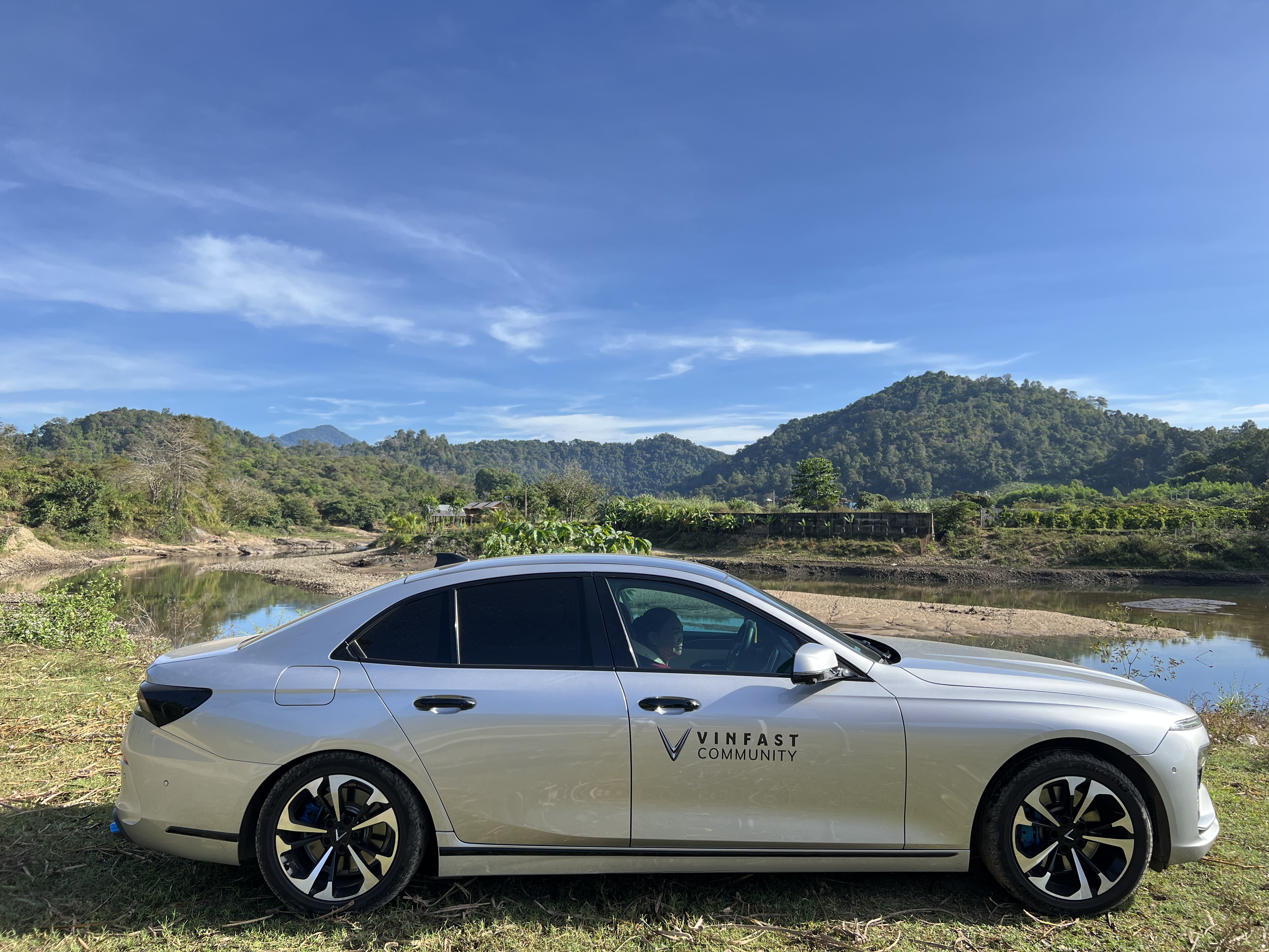 A1039556-C639-403B-87E6-21478B11ECE5