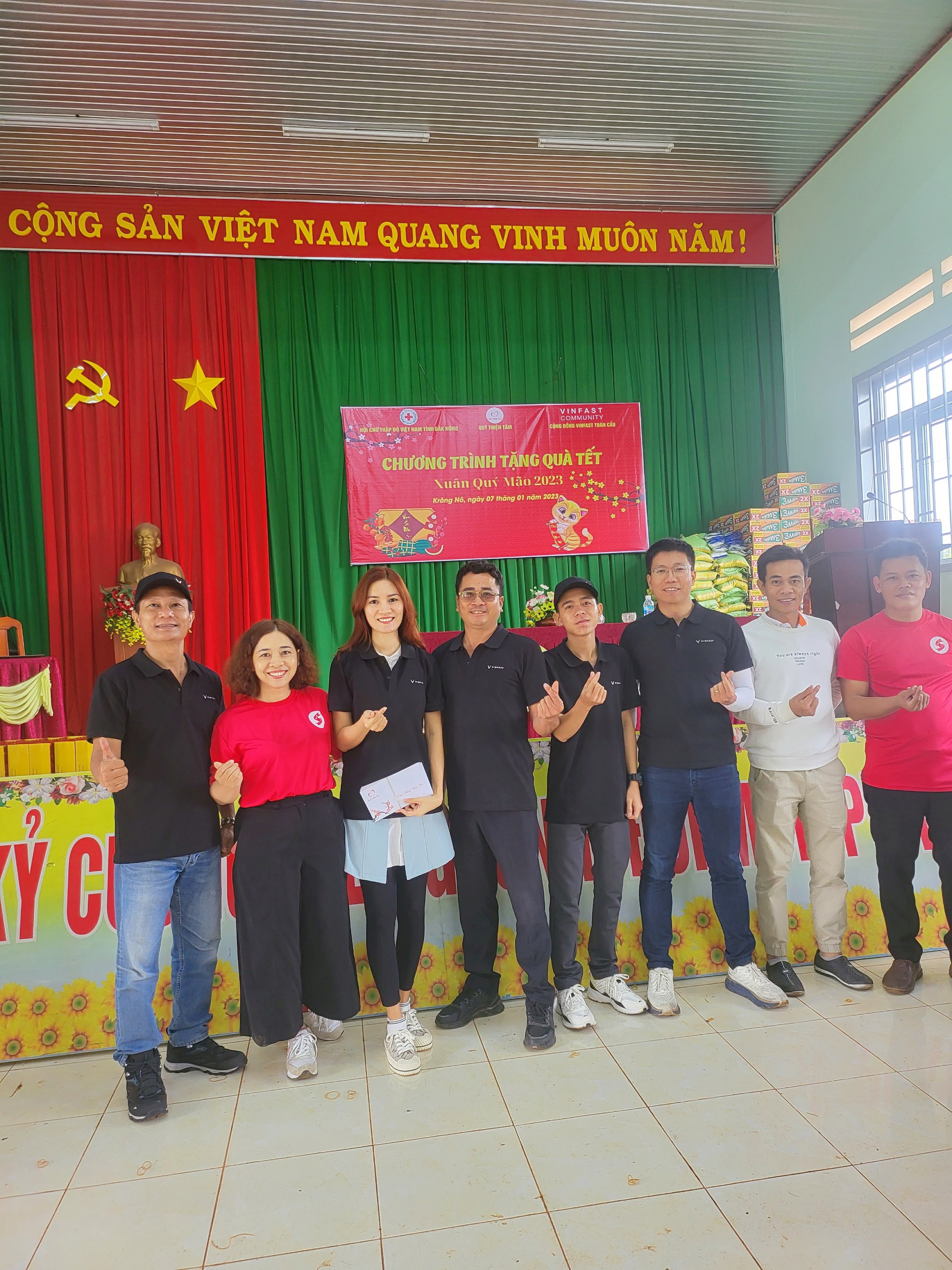 14A74DAF-F49D-40A9-AD6D-B1D501A54C20