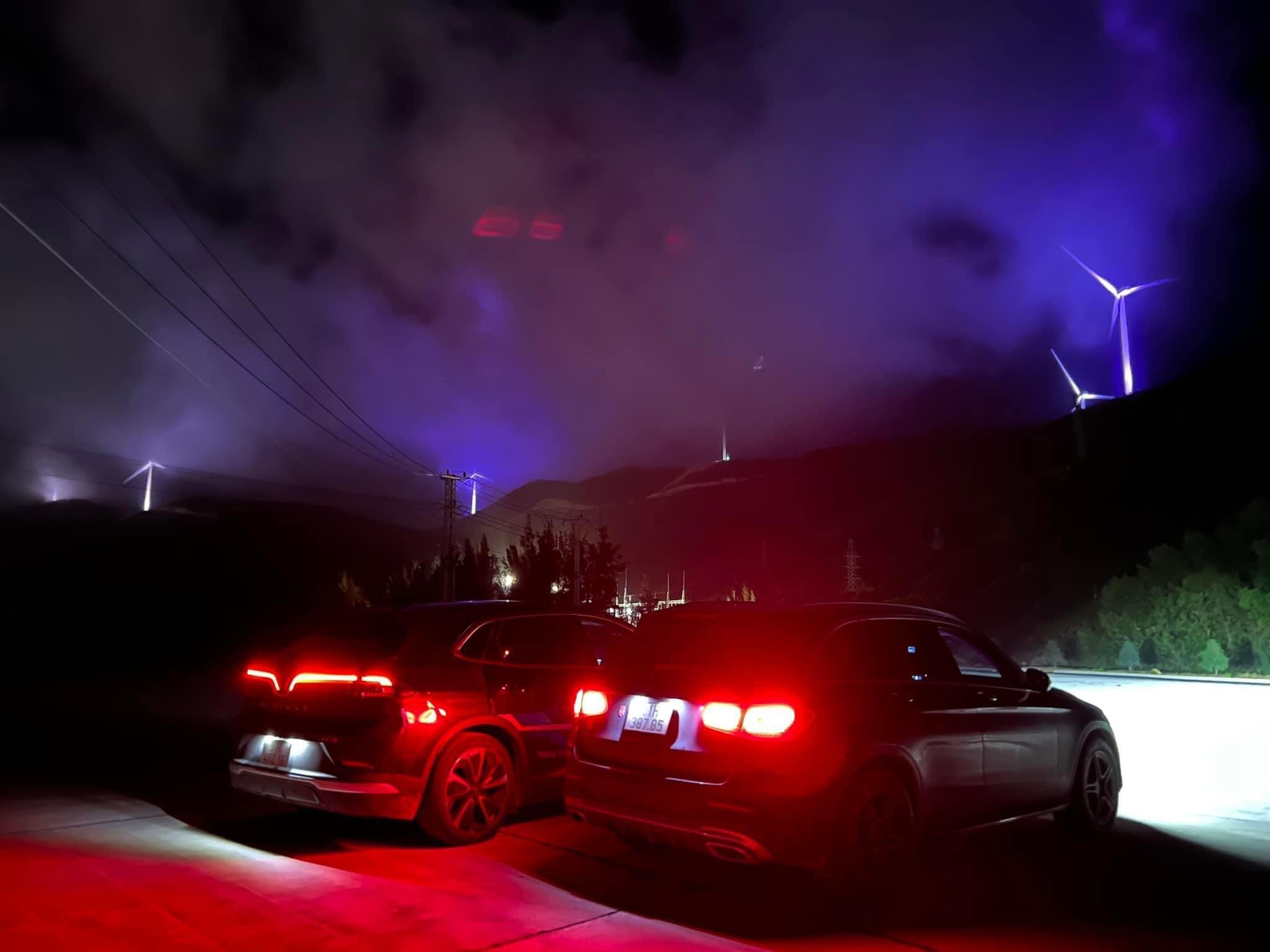 AD8E50E5-6818-4913-89E1-B35792E21997