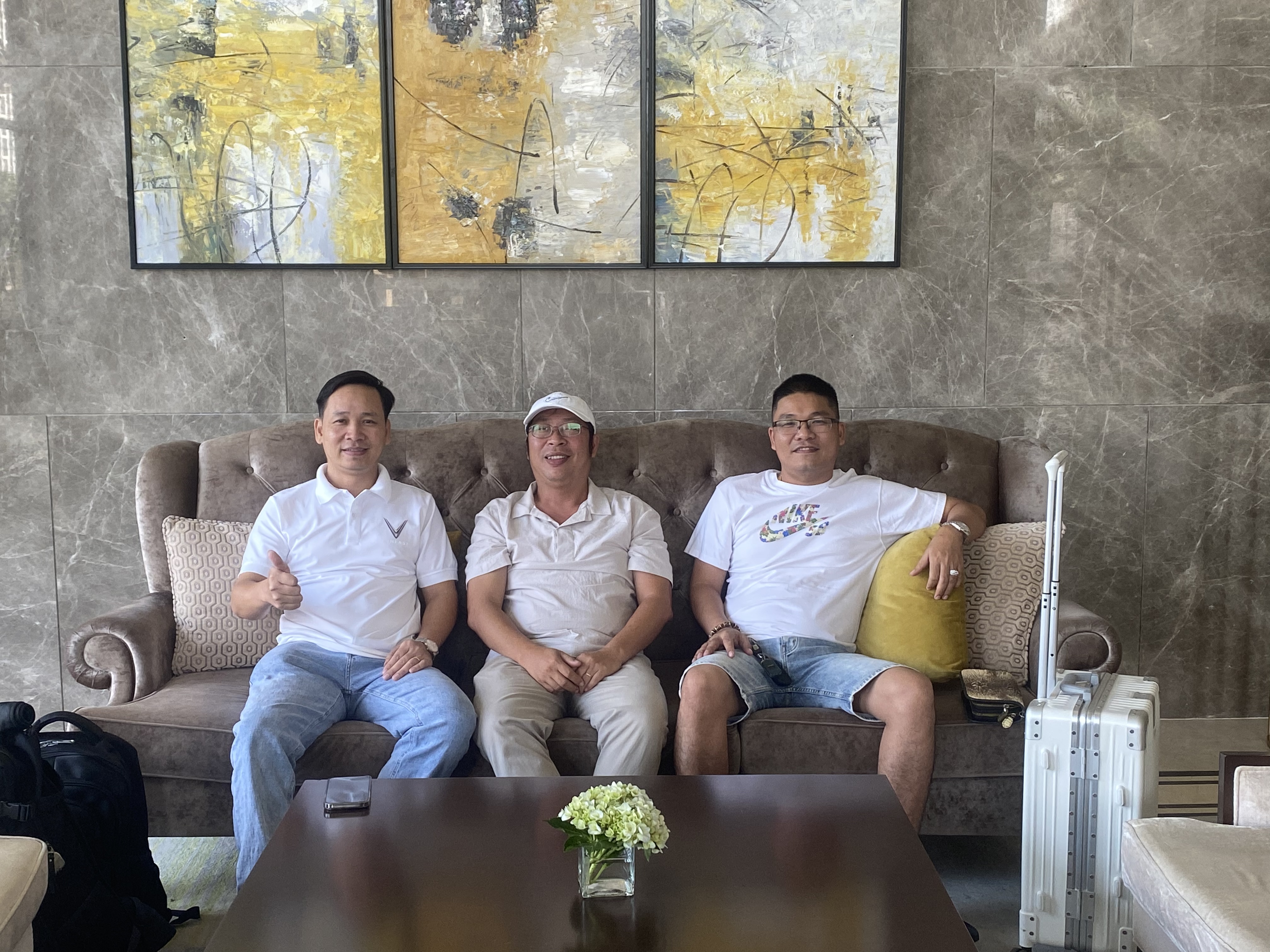 5826FF65-1BB8-48CE-A03A-ACEB9303B22C