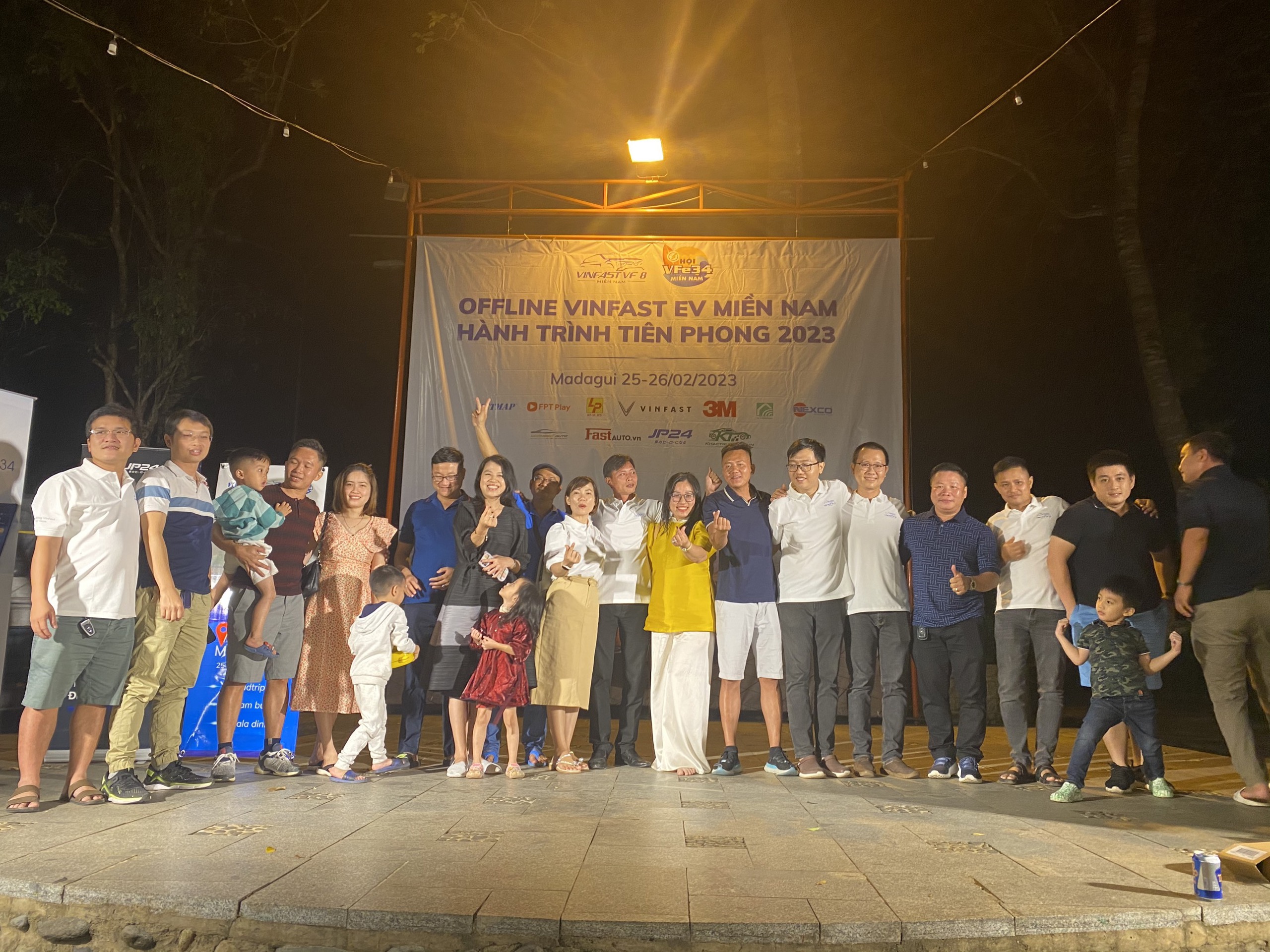 A8778A88-B6BB-4806-B786-FB2DE1142116