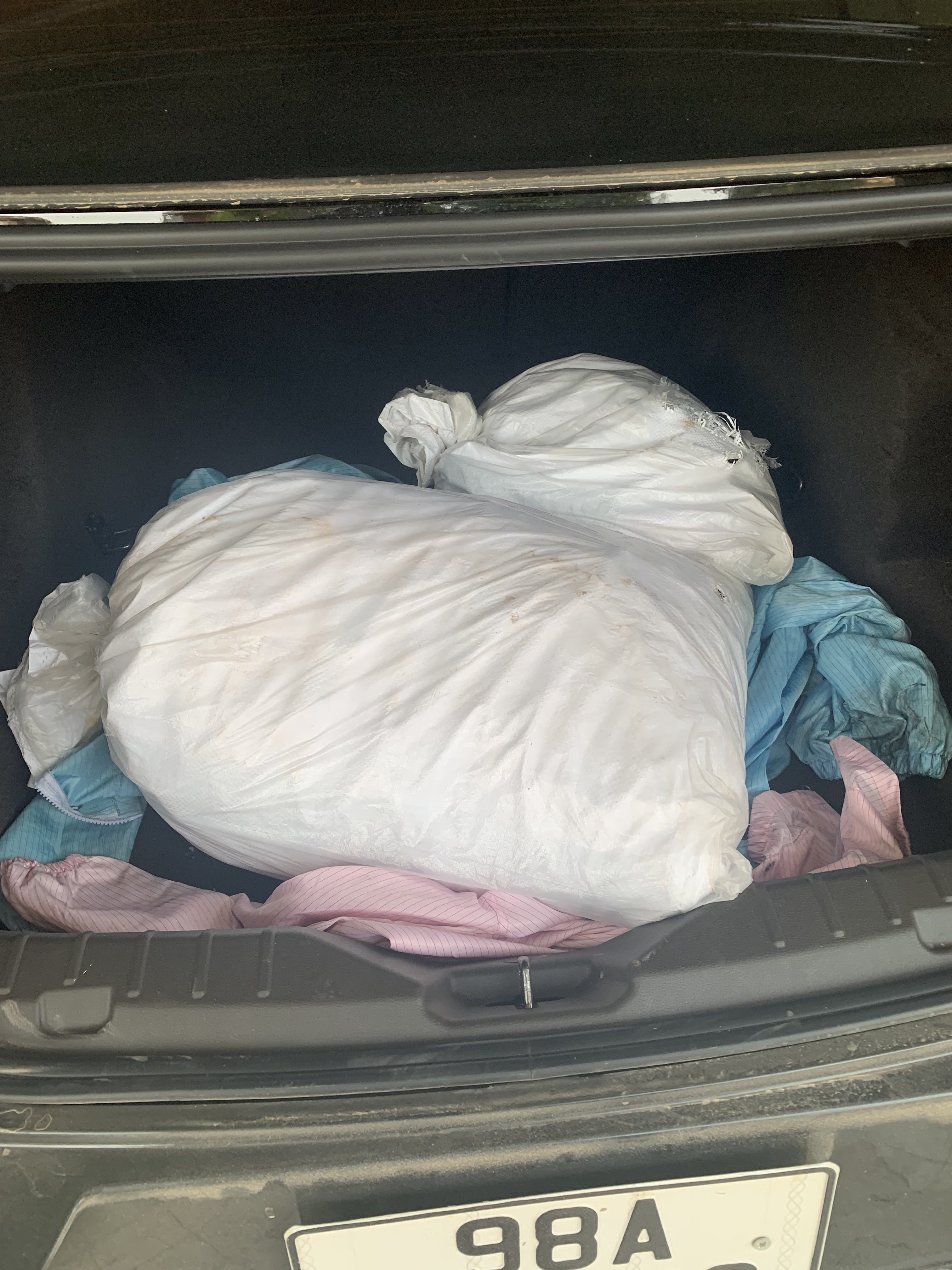 078A8E5E-4585-44AA-BF51-D796440A6253