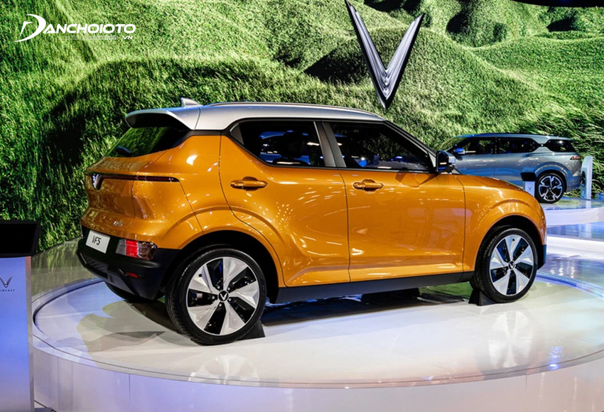 VinFast-VF5-2022-tre-trung-hien-dai-va-gia-ban-kha-canh-tranh-trong-phan-khuc-SUV-A