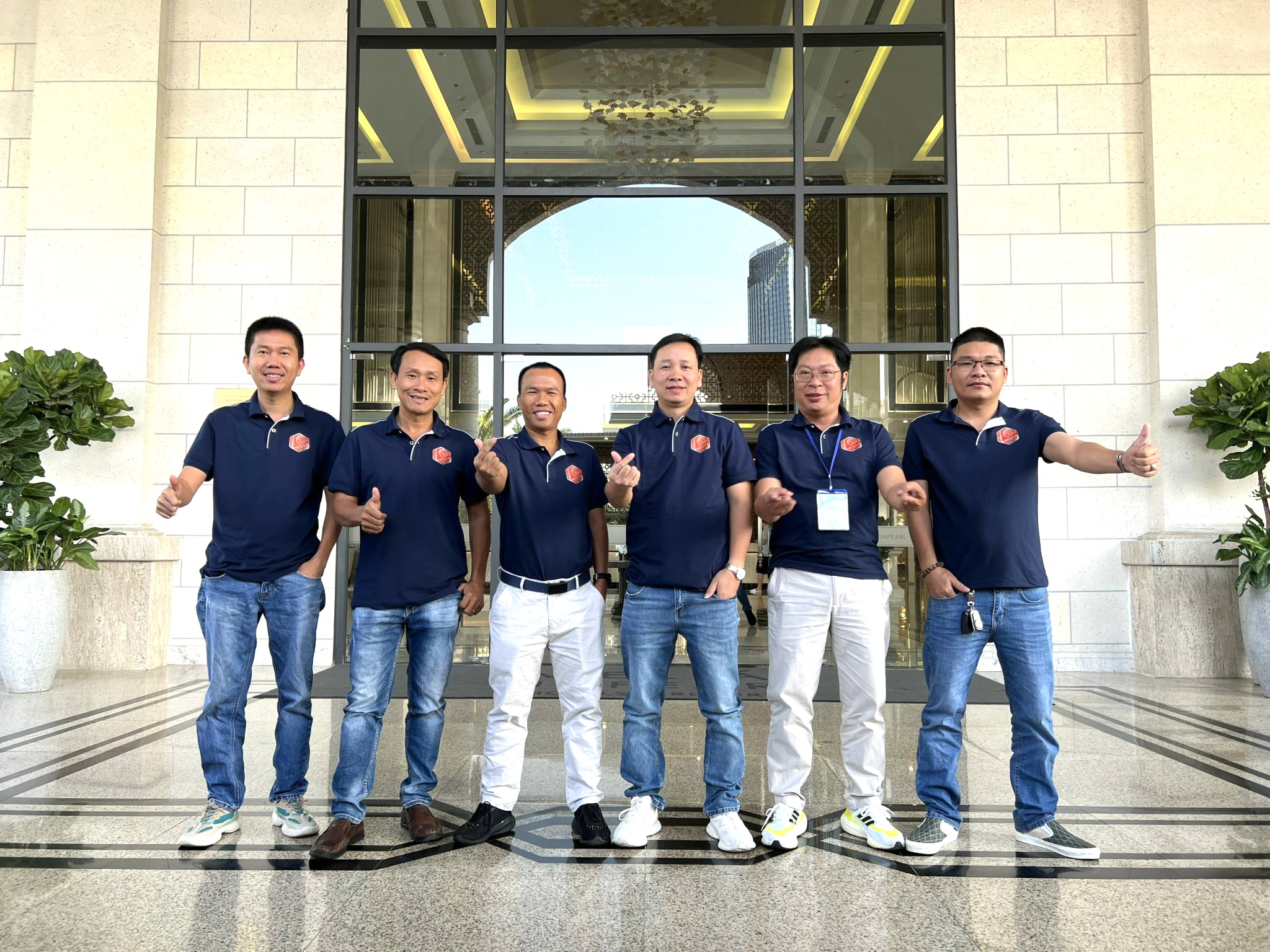 B3E76658-563E-4082-9F1E-44085872A802